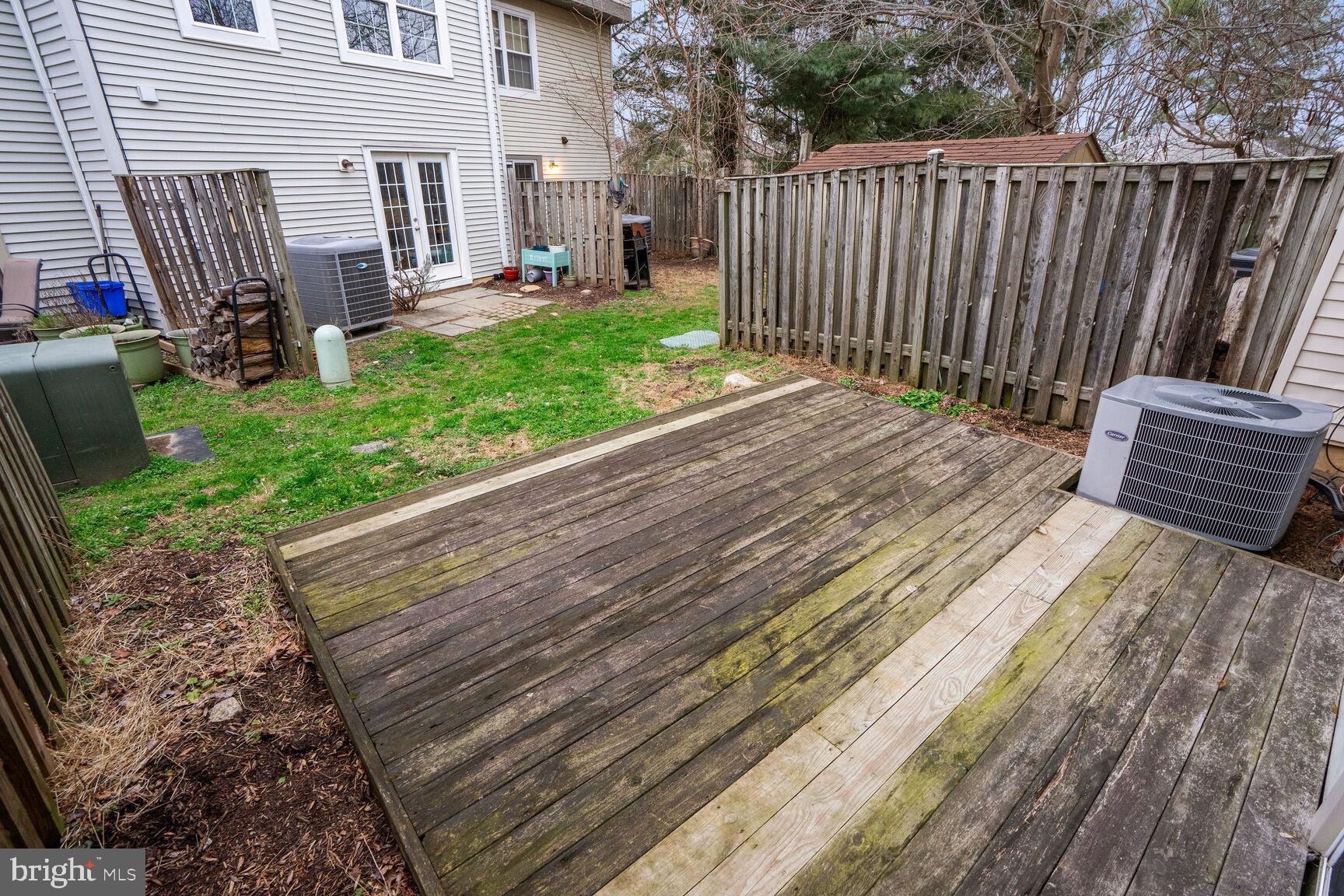 OAKWOOD COMMONS AT BURKE - Residential Lease