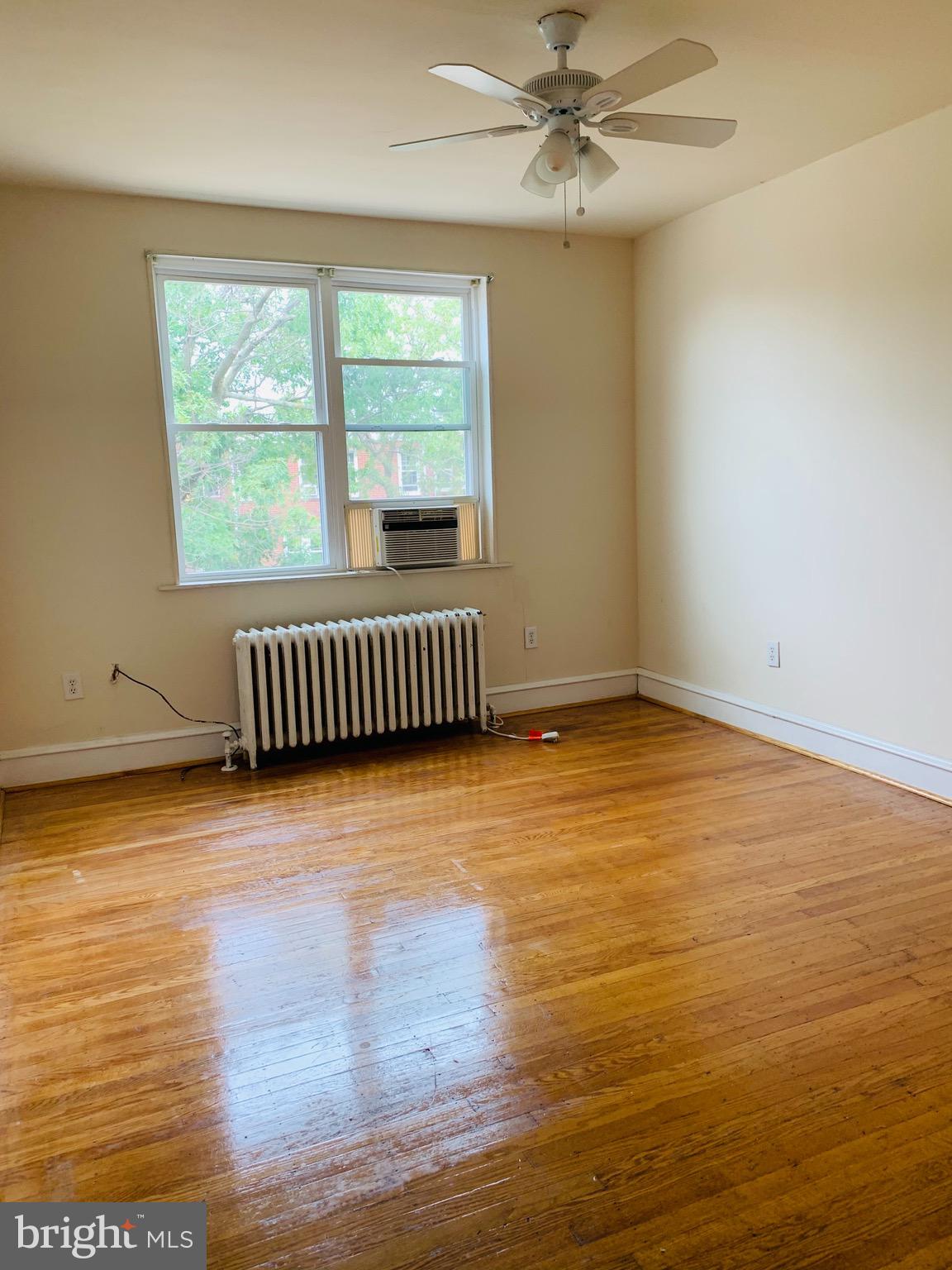 MAYFAIR (WEST) - Residential