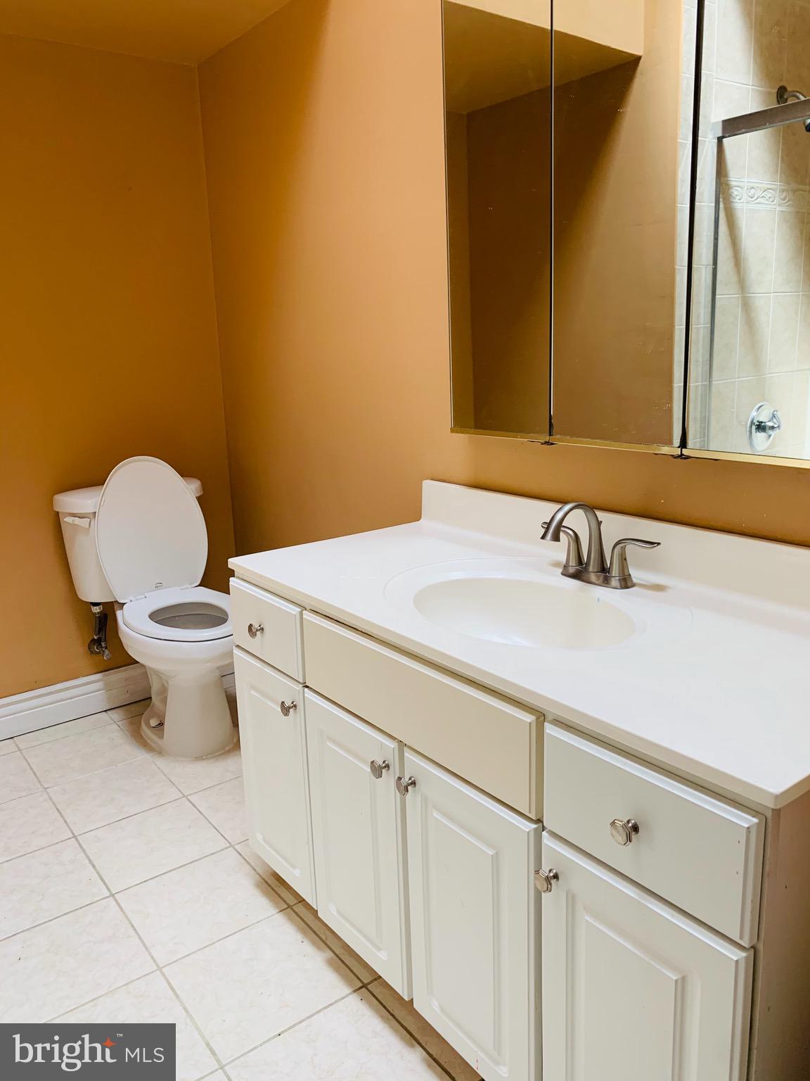 MAYFAIR (WEST) - Residential