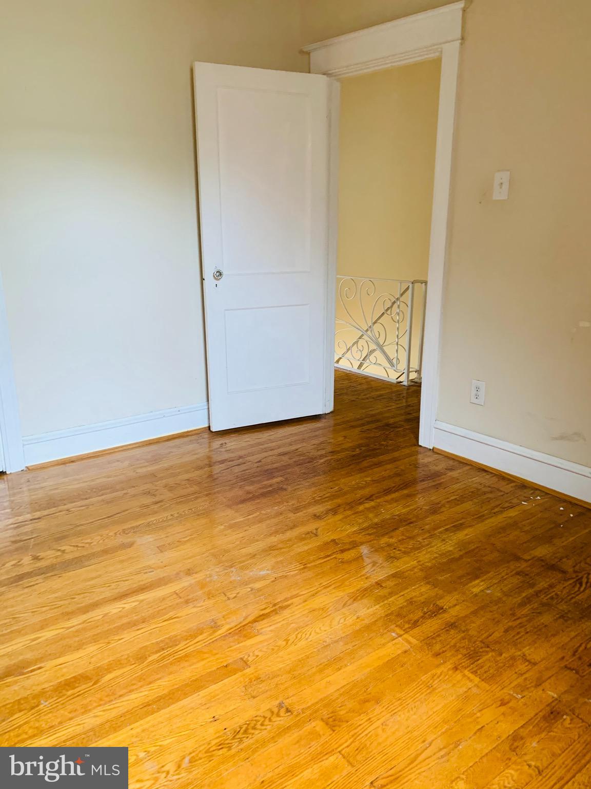 MAYFAIR (WEST) - Residential