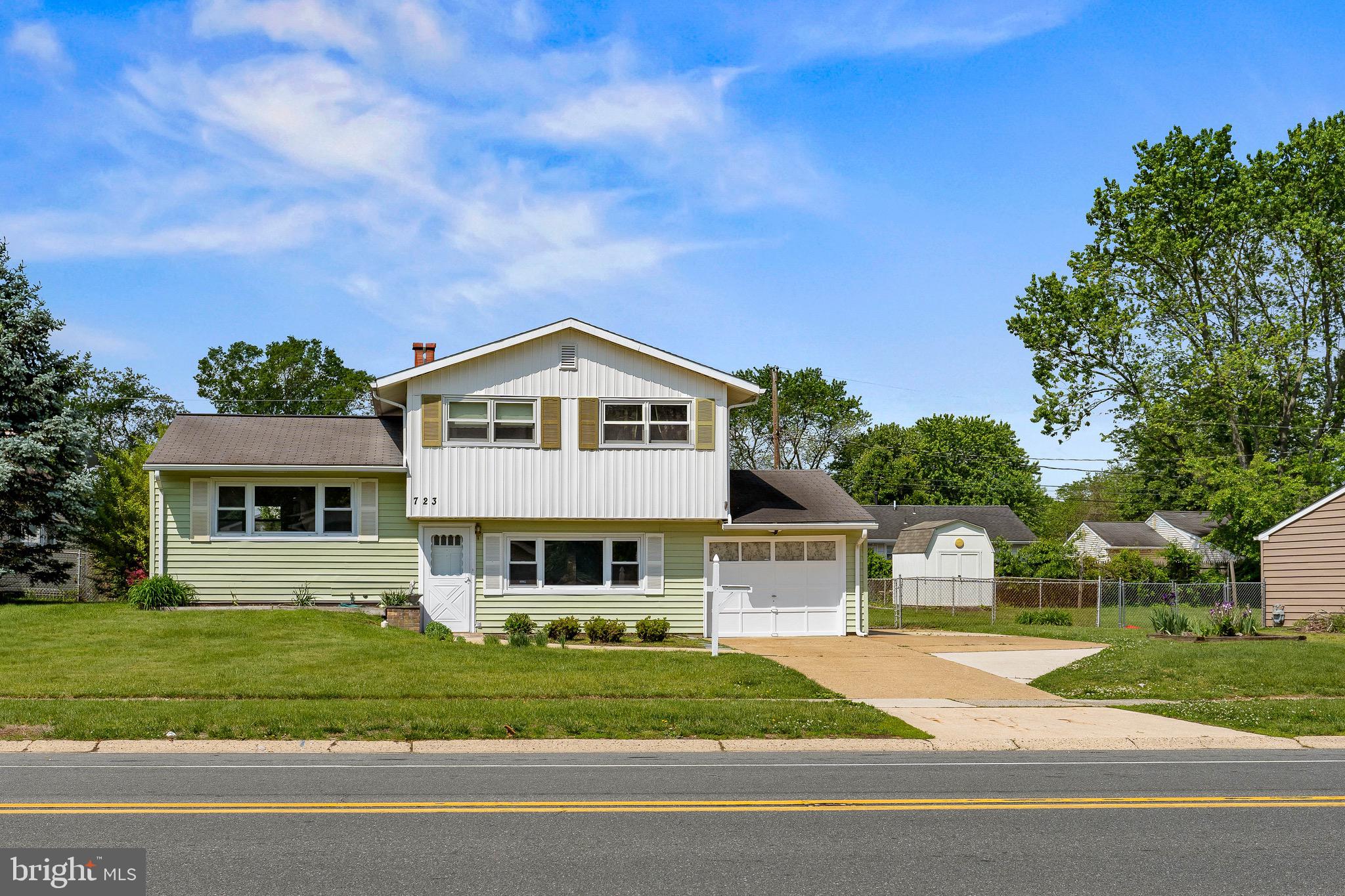 TANGLEWOOD - Residential