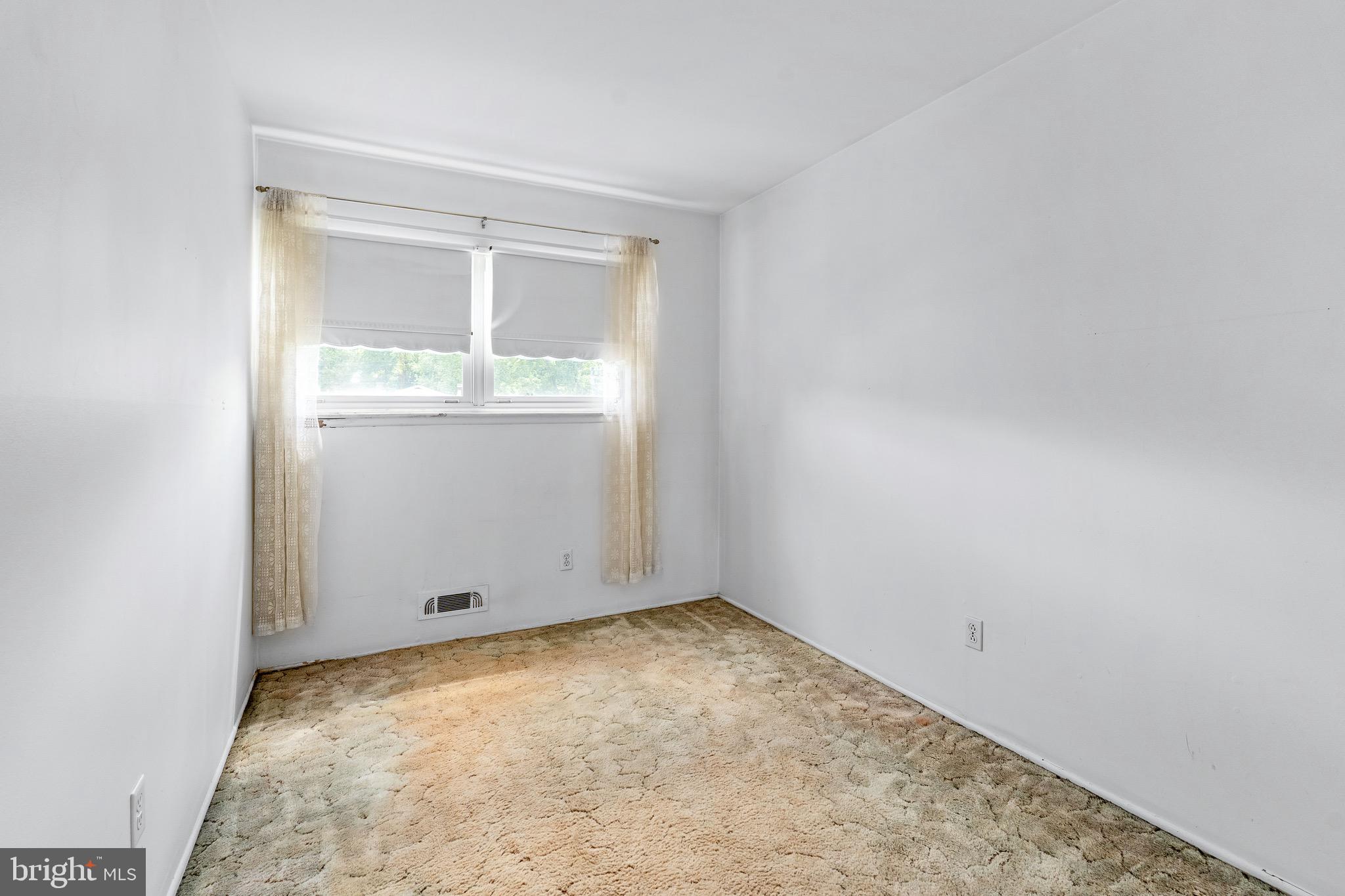 TANGLEWOOD - Residential