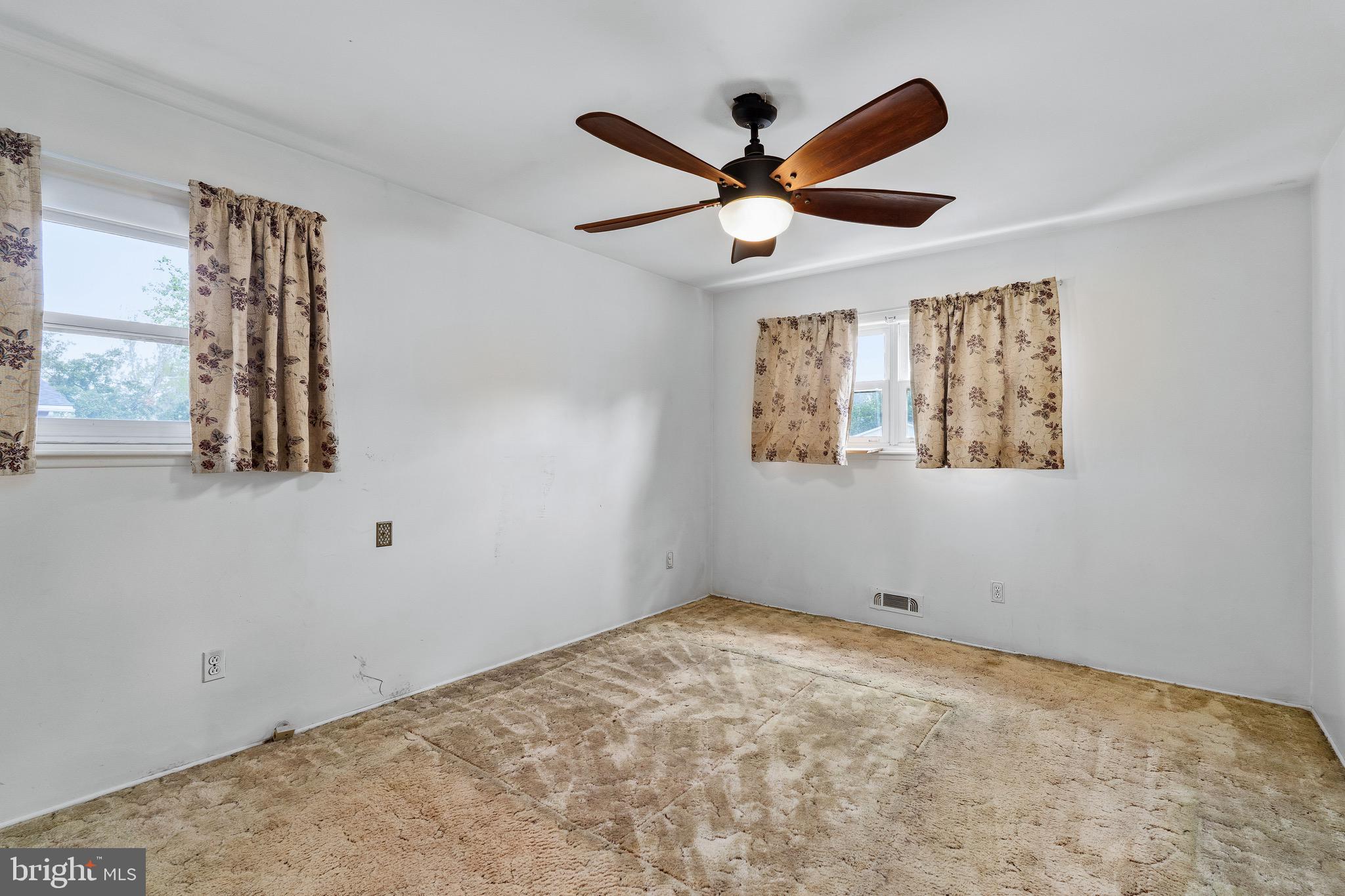 TANGLEWOOD - Residential