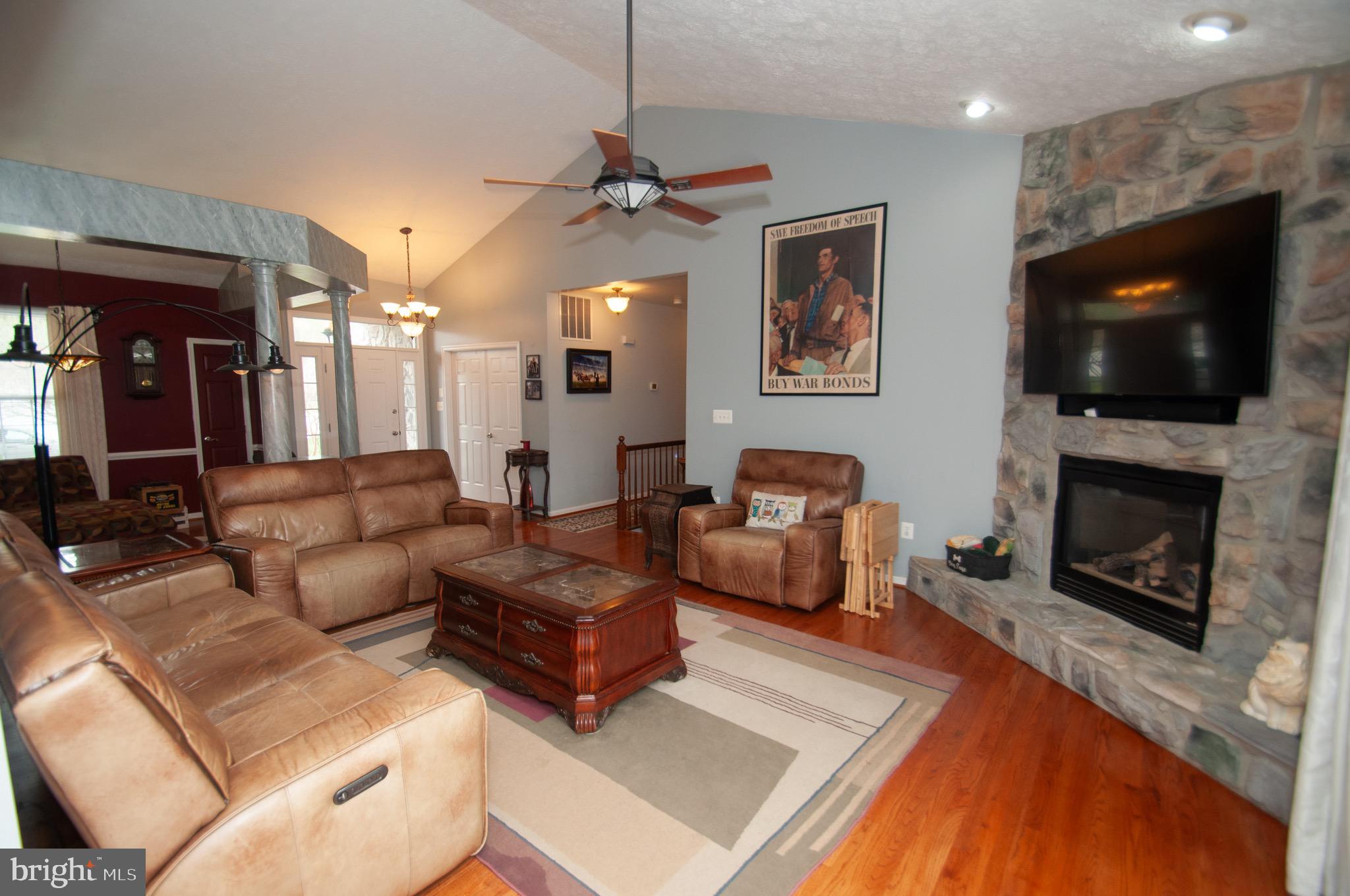 KINGS PURCHASE - Residential