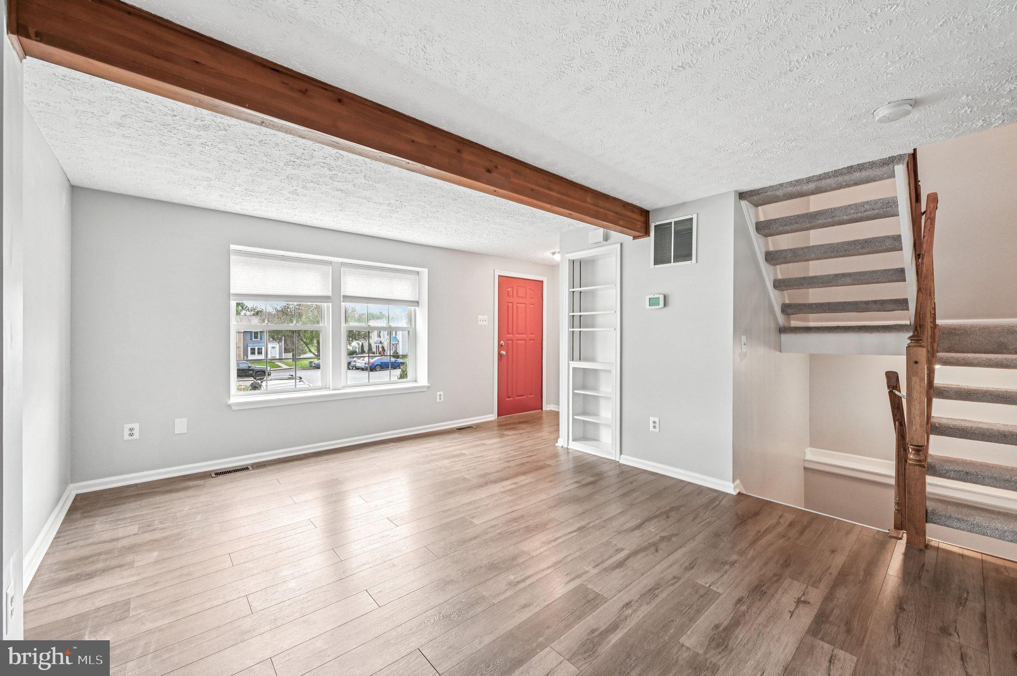 214 MAPLE WREATH COURT