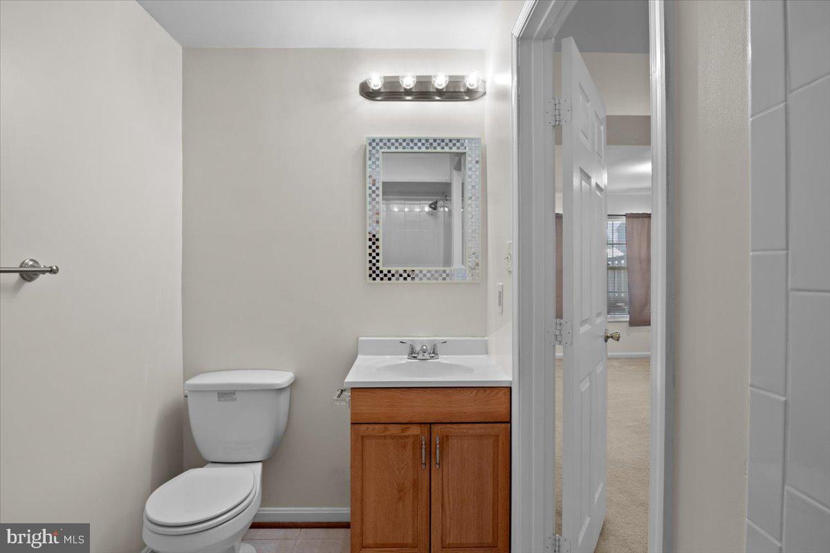 OLD BRIDGE ESTATES - Residential Lease