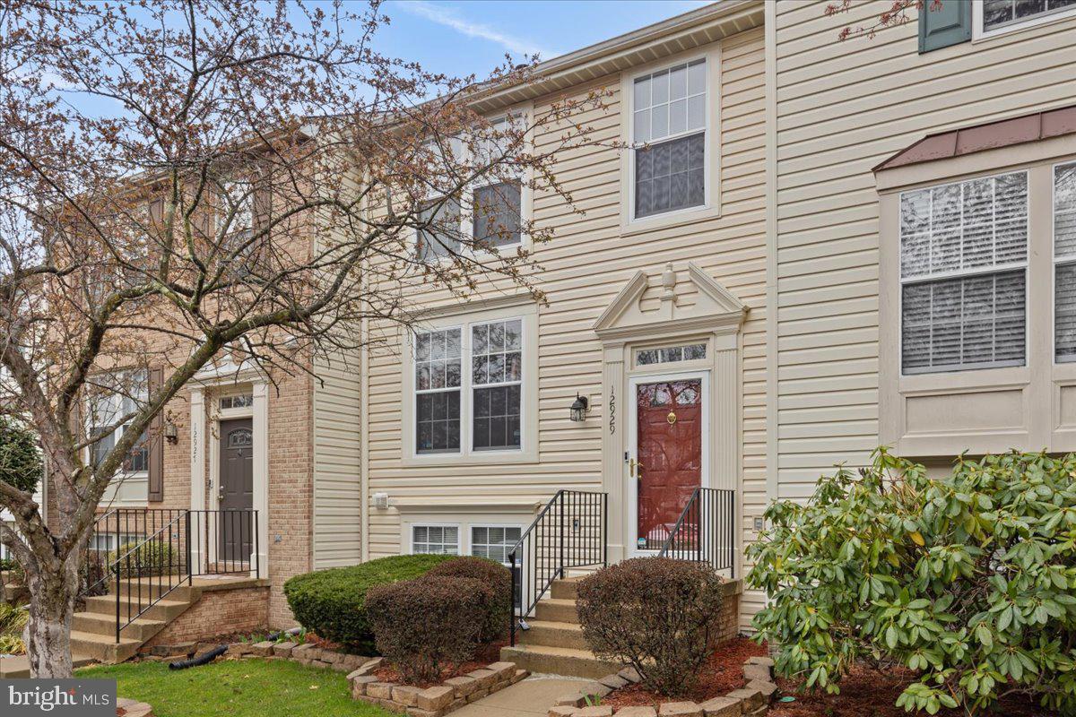 OLD BRIDGE ESTATES - Residential Lease