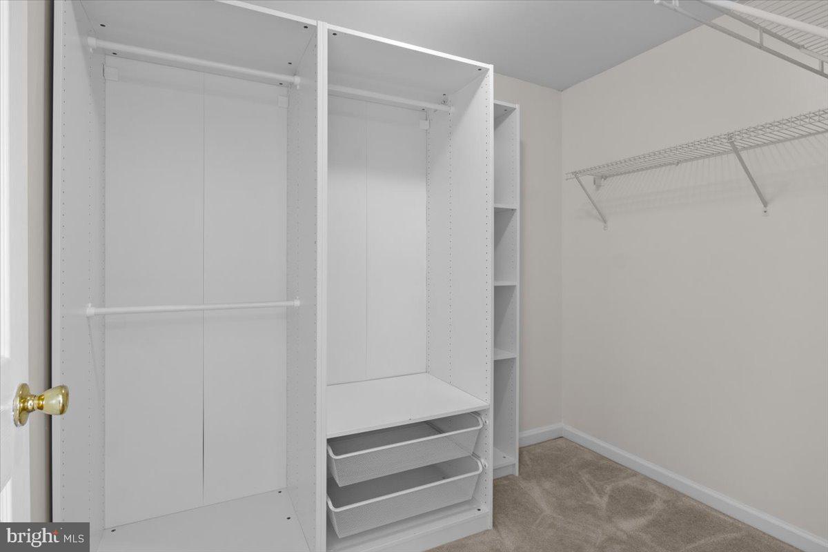 OLD BRIDGE ESTATES - Residential Lease