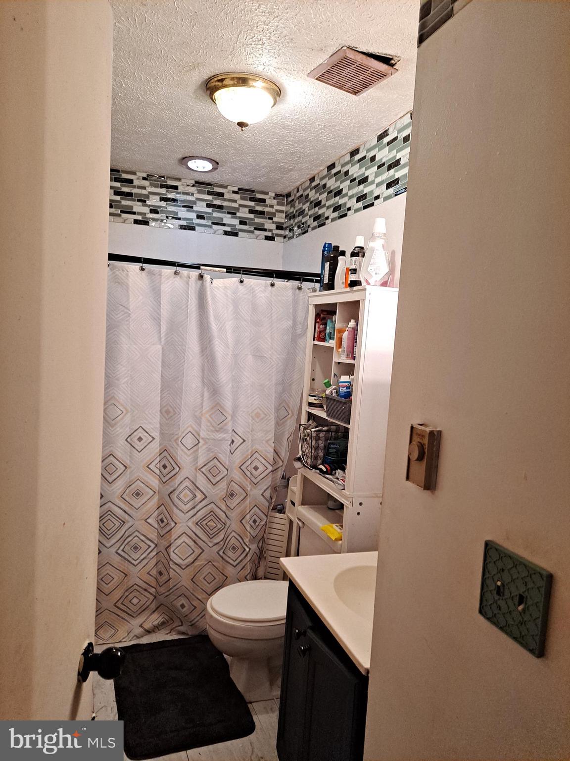 BRYAN FIELD - Residential