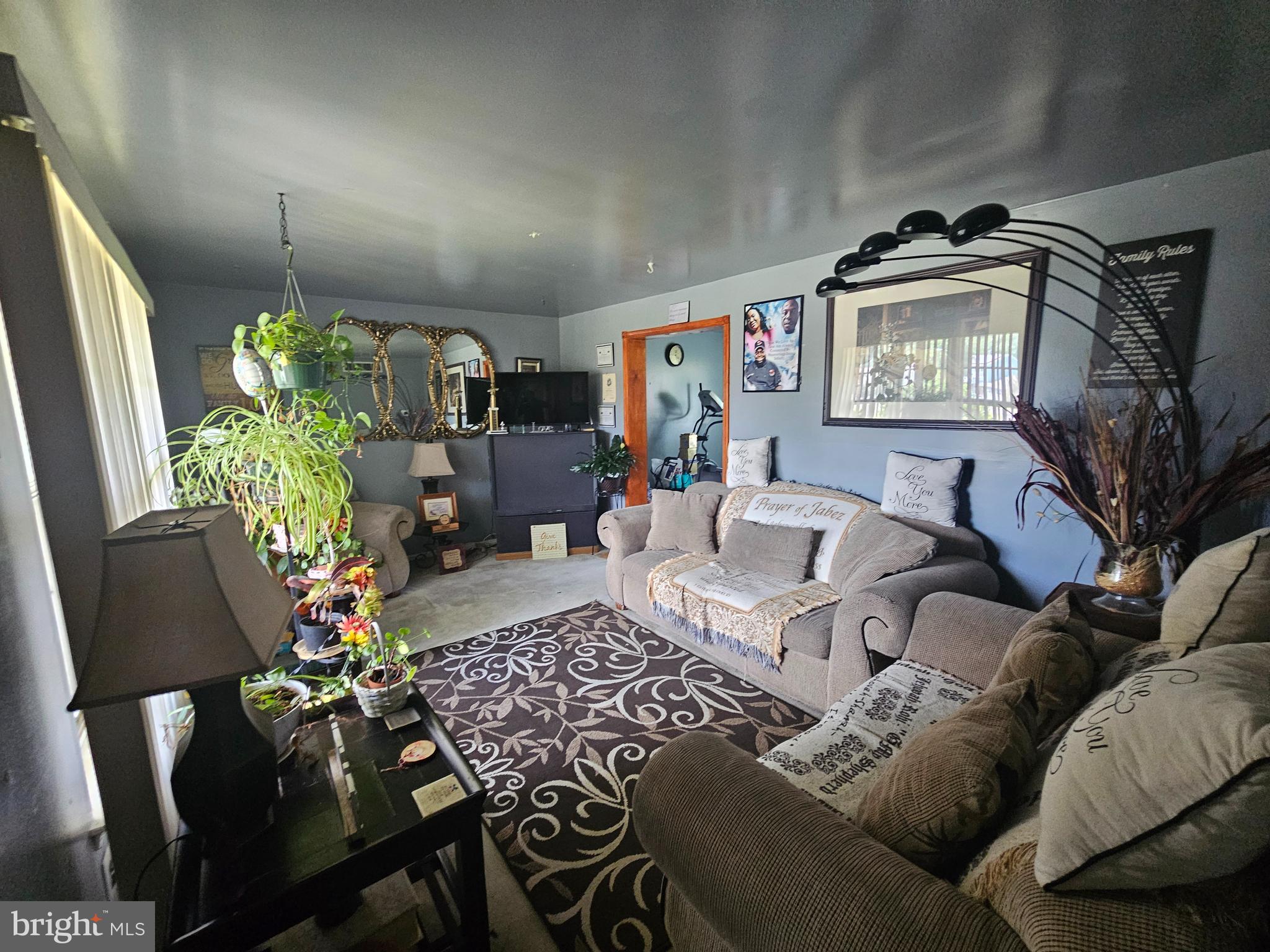 114 CARNATION DRIVE