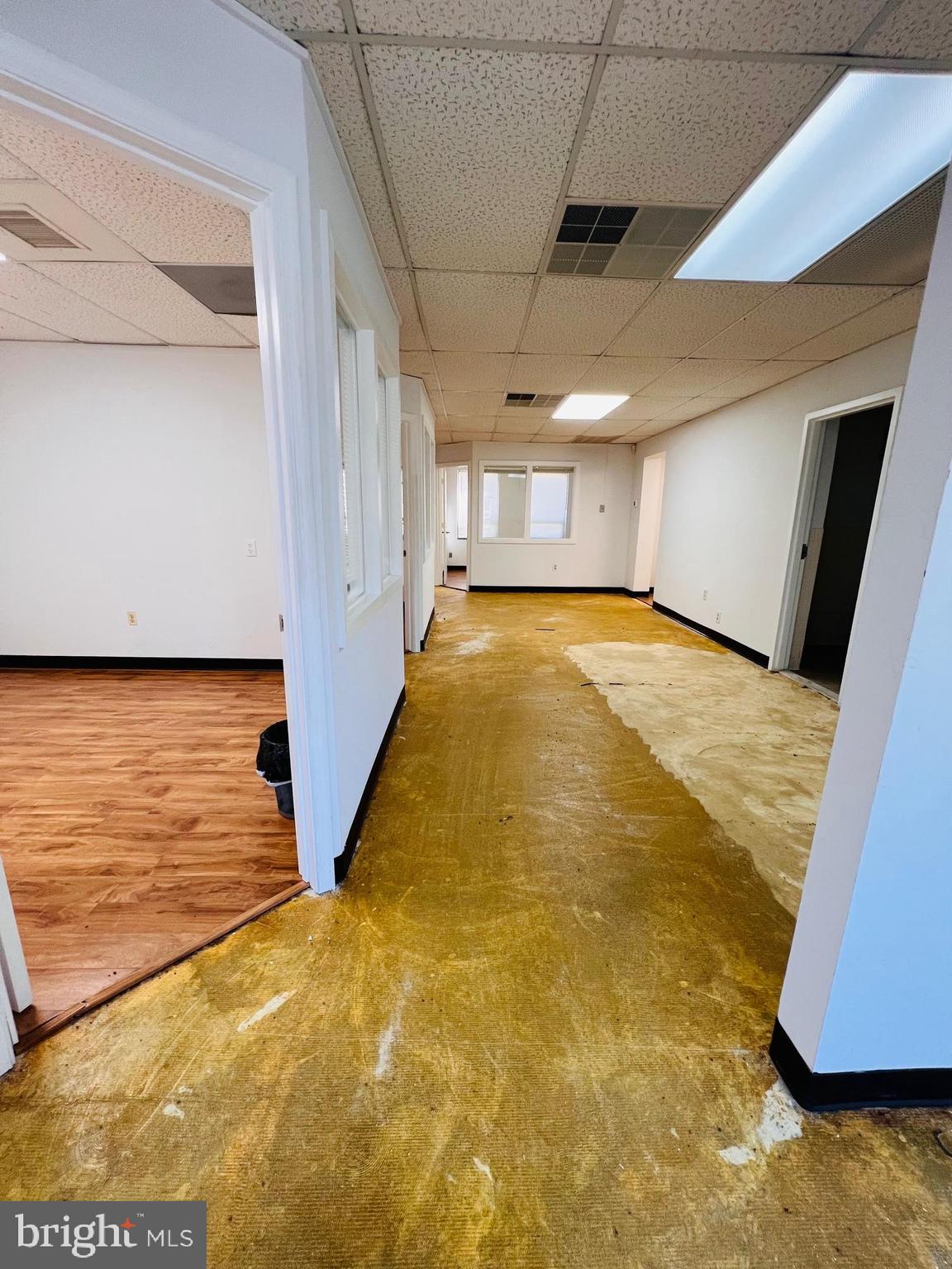 BRISTOW CENTER - Commercial Sale