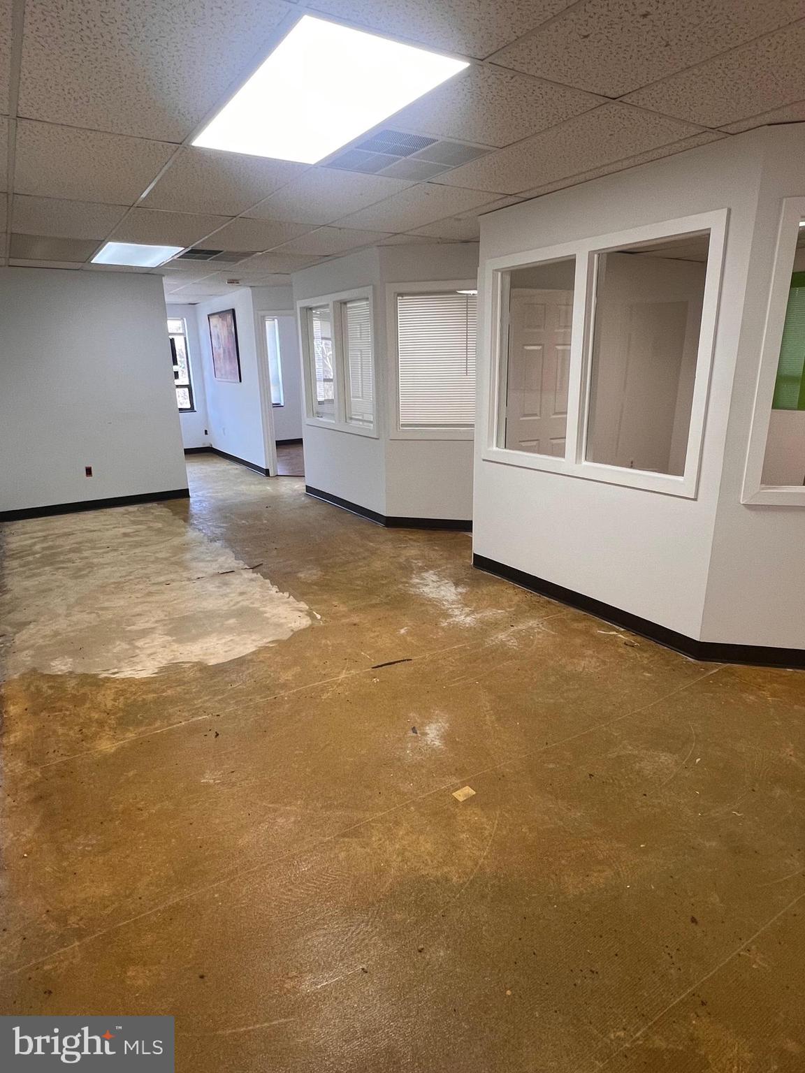 BRISTOW CENTER - Commercial Sale