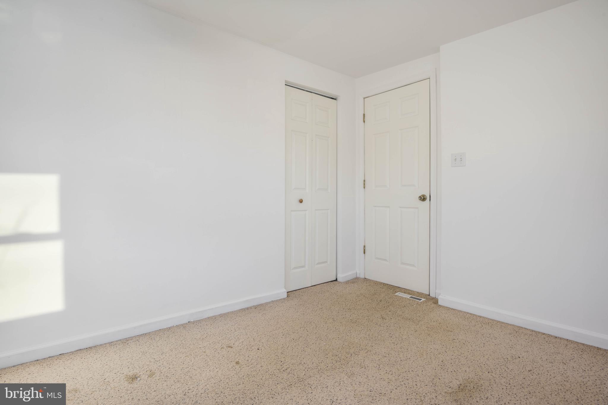 LINGLESTOWN - Residential