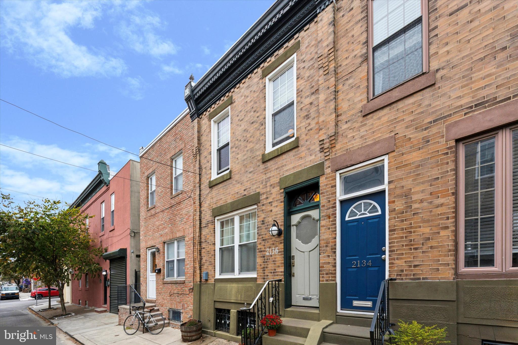 2136 S BANCROFT STREET