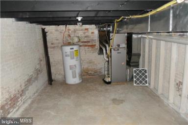 FEDERAL HILL SOUTH HISTORIC DISTRICT - Residential Lease