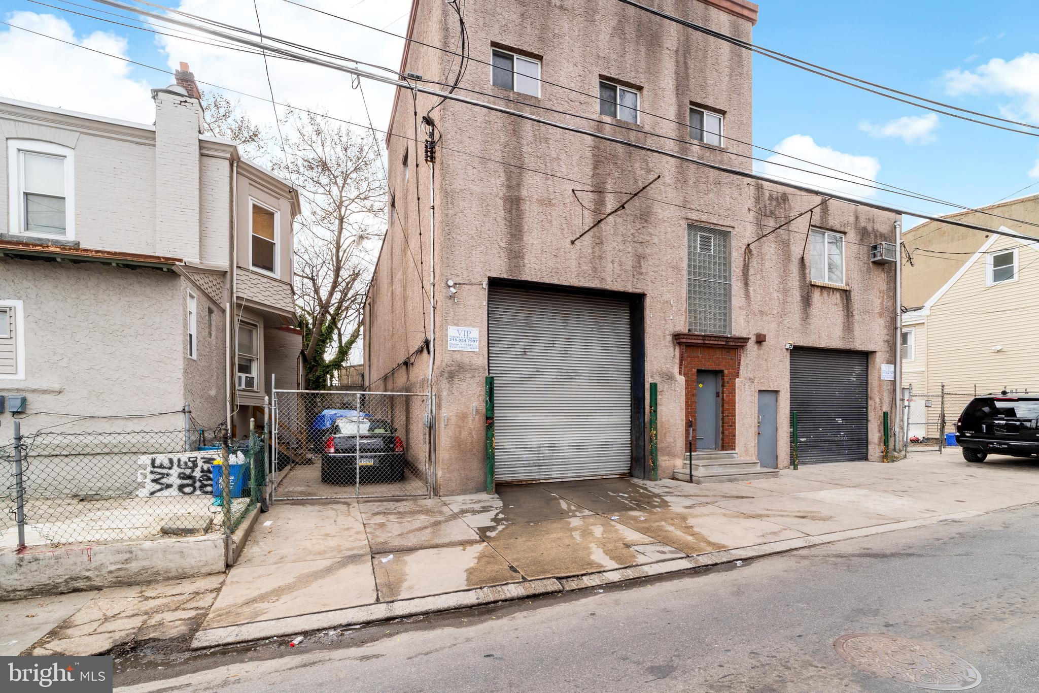 FRANKFORD - Commercial Sale