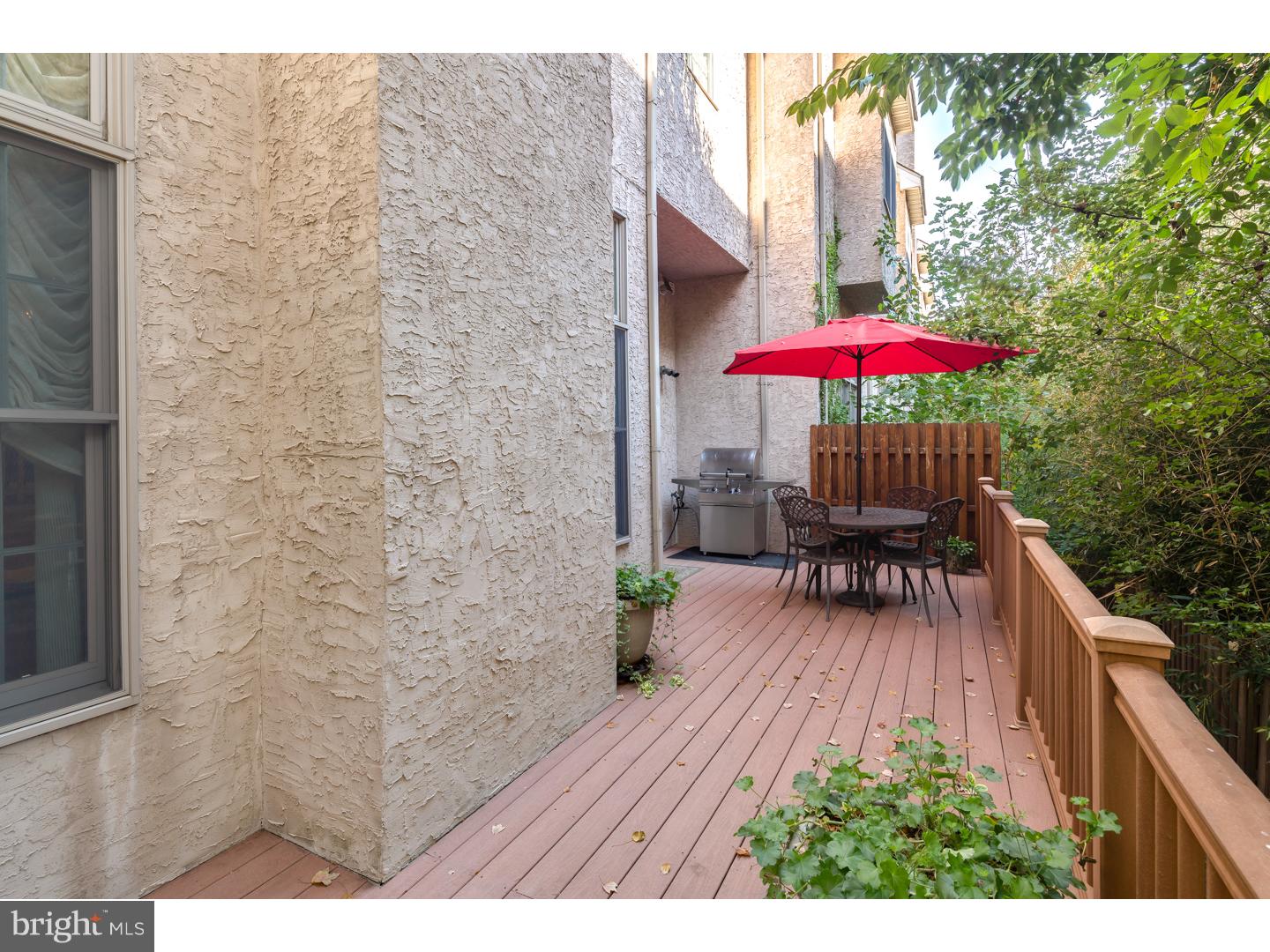 SOCIETY HILL - Residential