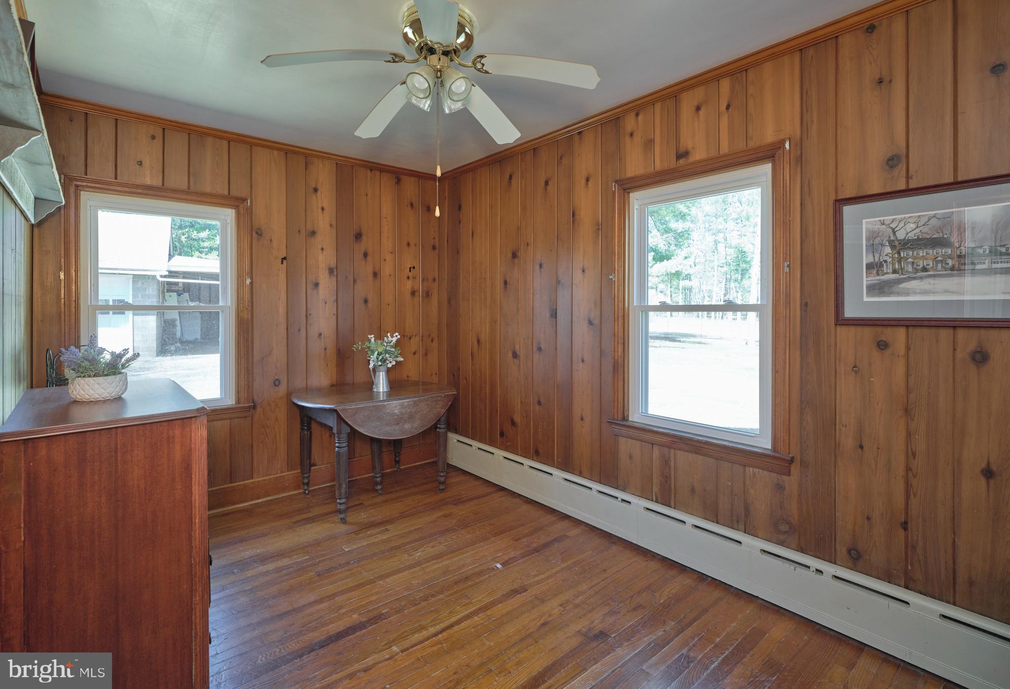 CANTERBURY WOODS - Residential