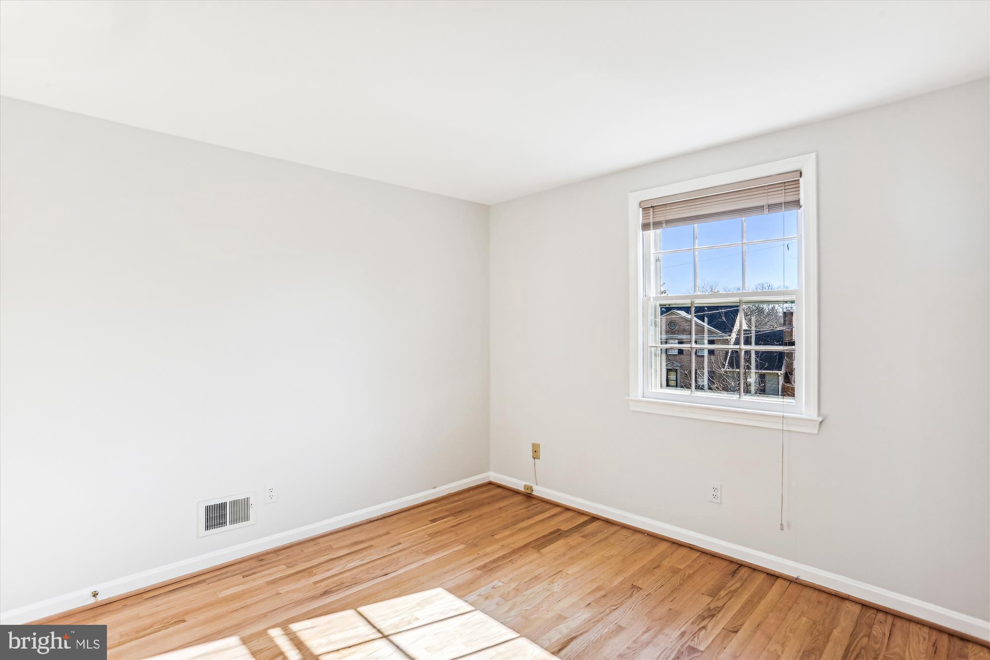 OLD FARM - Residential