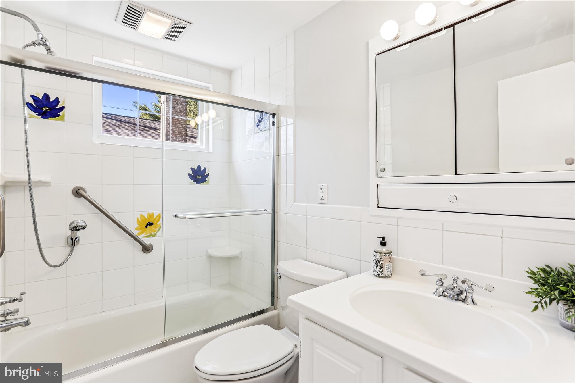 OLD FARM - Residential