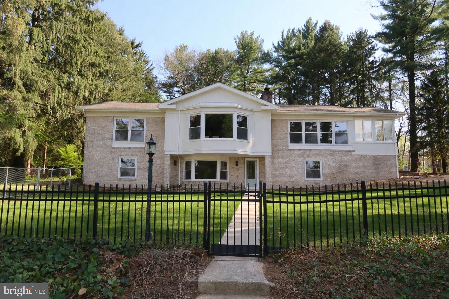 SPRINGETTSBURY TWP - Residential