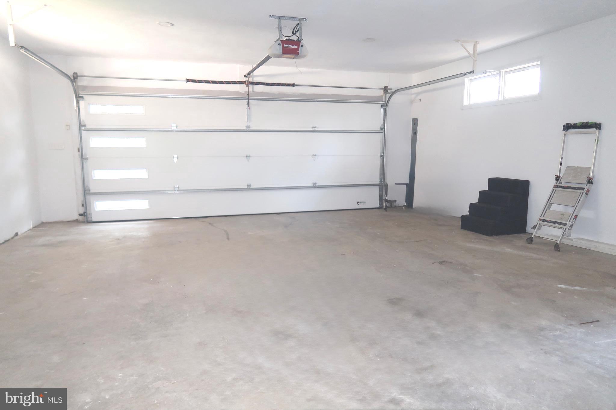 SPRINGETTSBURY TWP - Residential