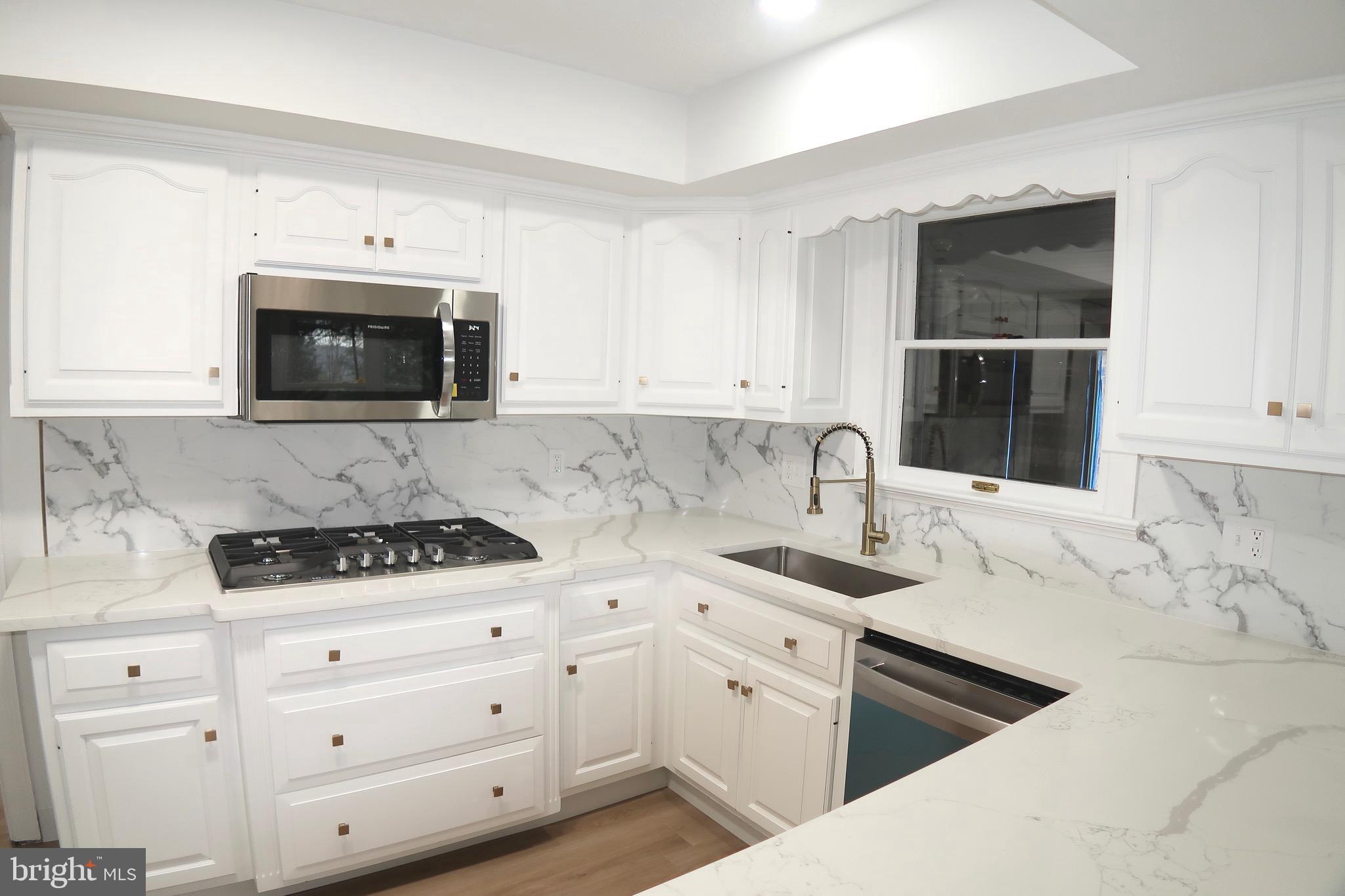 SPRINGETTSBURY TWP - Residential