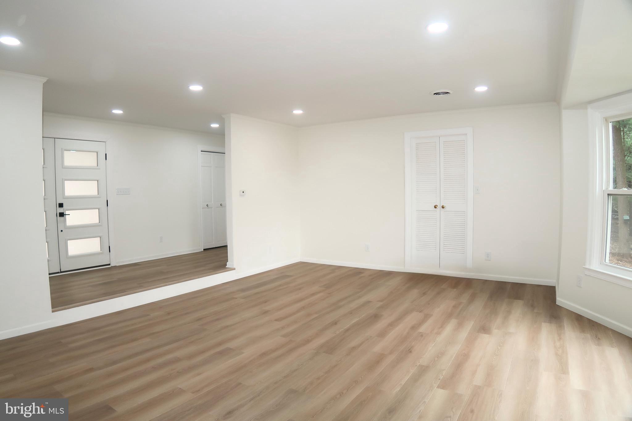 SPRINGETTSBURY TWP - Residential