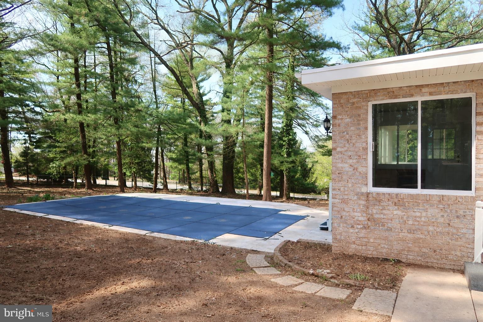 SPRINGETTSBURY TWP - Residential