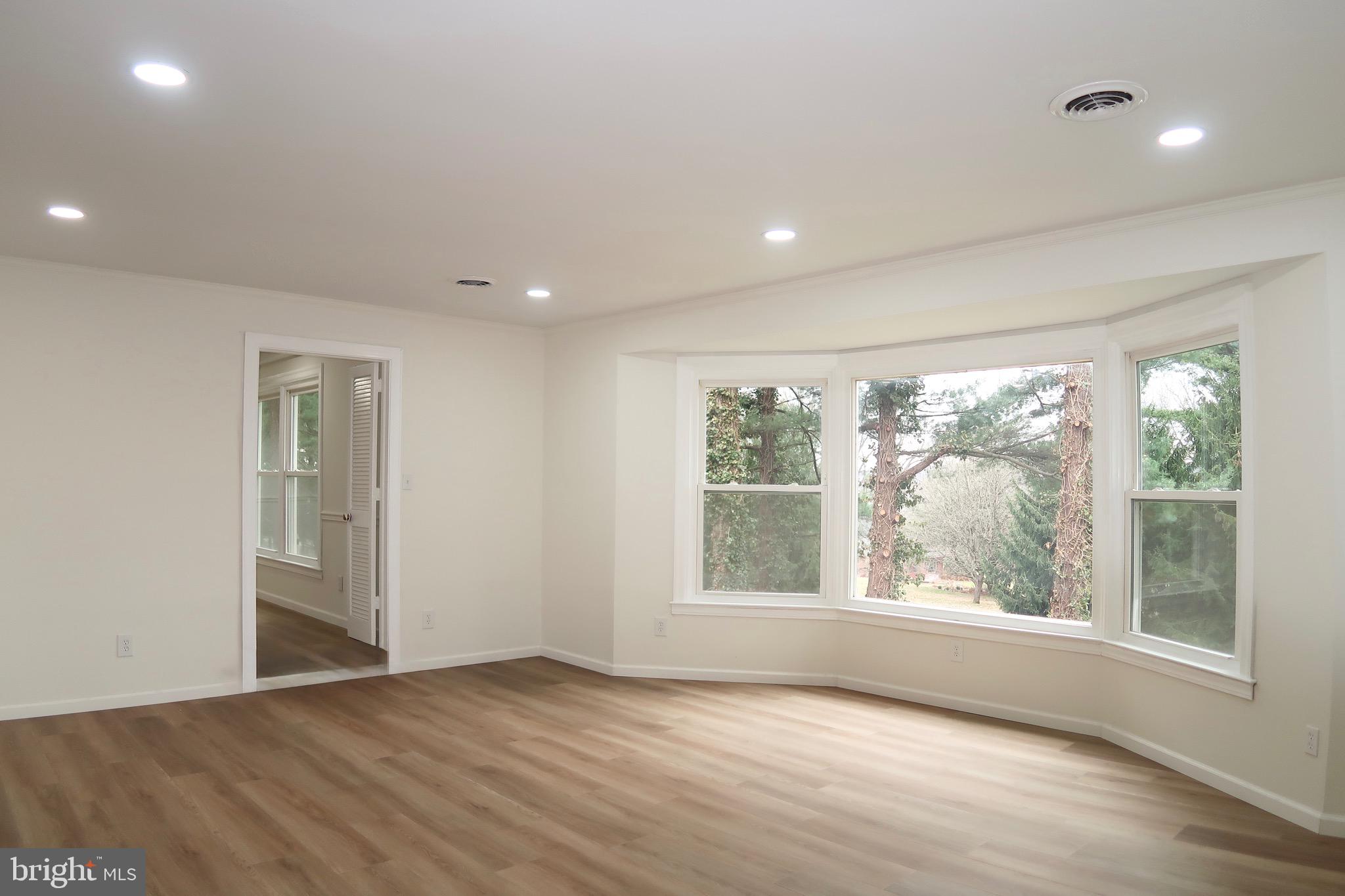 SPRINGETTSBURY TWP - Residential