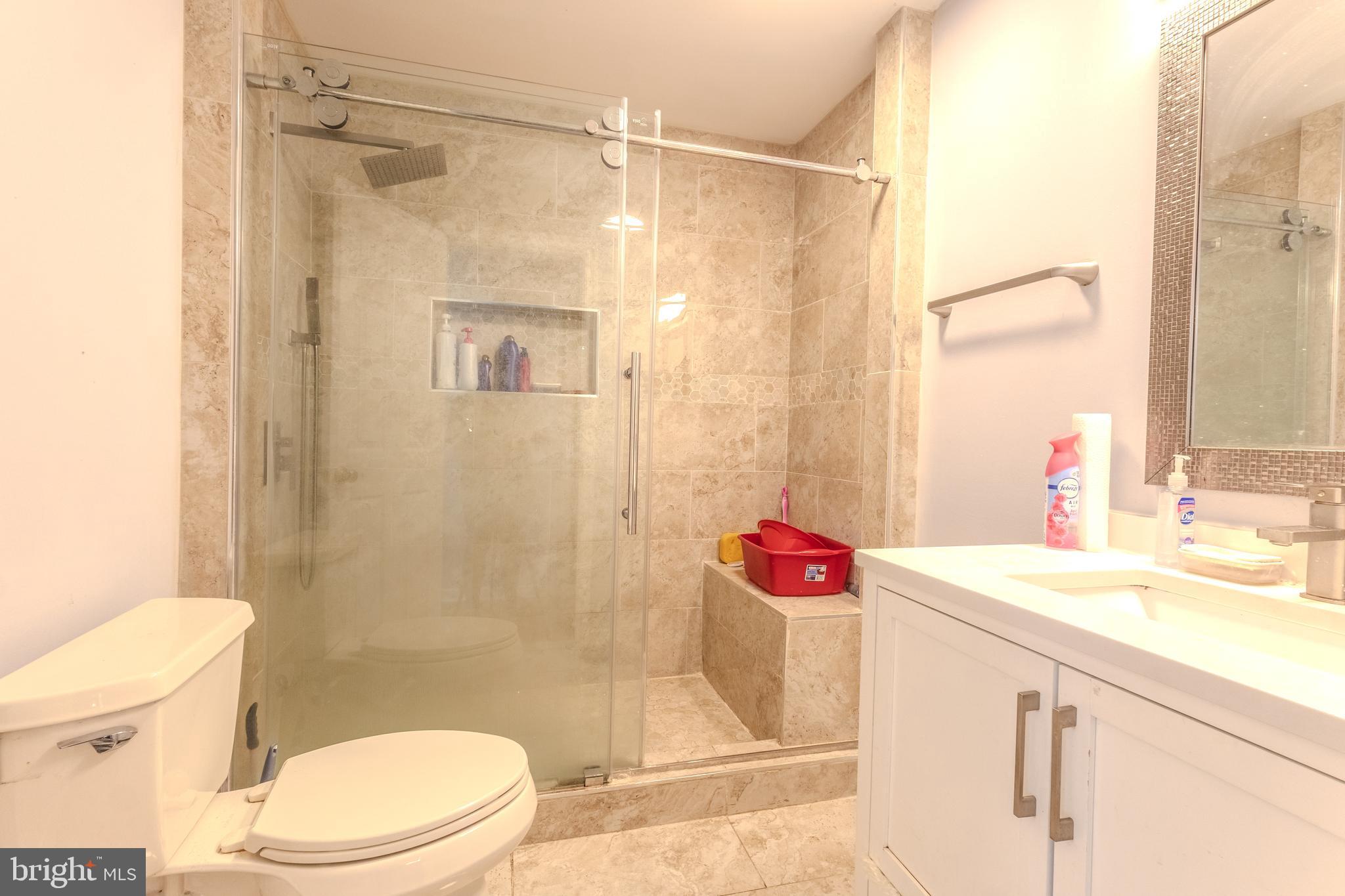 ROLLING ROAD FARMS - Residential