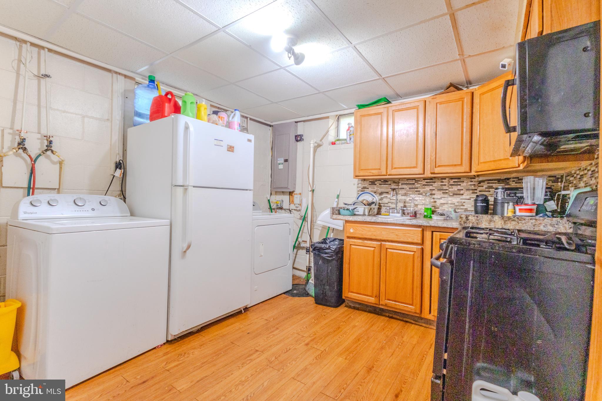 ROLLING ROAD FARMS - Residential