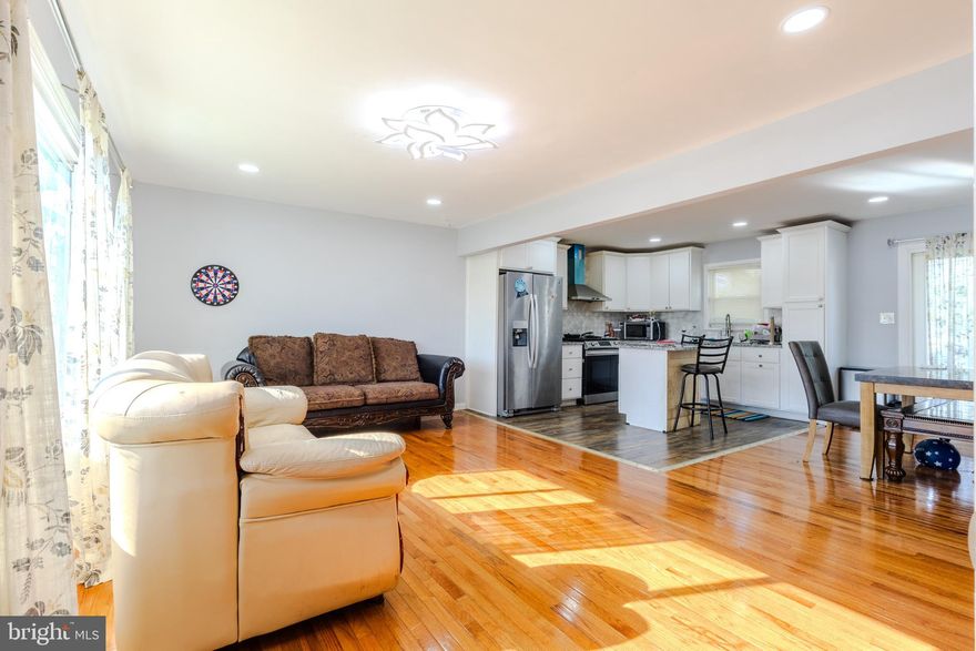 🏡 Stunning 7-Bedroom Home in Prime Windsor Mill Location!
Welcome to 2111 N Rolling Road – a beautifully maintained, move-in-ready gem offering 1841 sq ft of covered space and unmatched versatility for large families or multi-generational living. Boasting 7 spacious bedrooms and 3 full bathrooms, this property provides room for everyone and everything.
✅ Hardwood Floors Throughout – Enjoy the beauty and durability of hardwood across the entire home.
✅ No Carpet Anywhere! – Easy maintenance and perfect for allergy-friendly living.
✅ Fully Finished Basement – Ideal for a guest suite, entertainment area, or home office setup.
✅ Bright & Airy Layout – Natural light flows through every room, enhancing warmth and comfort.
Located in the heart of Windsor Mill with easy access to shopping, schools, major highways, and public transport – this home offers convenience and space without compromise.