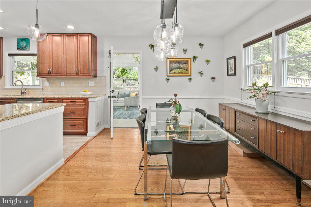 BOULEVARD MANOR - Residential