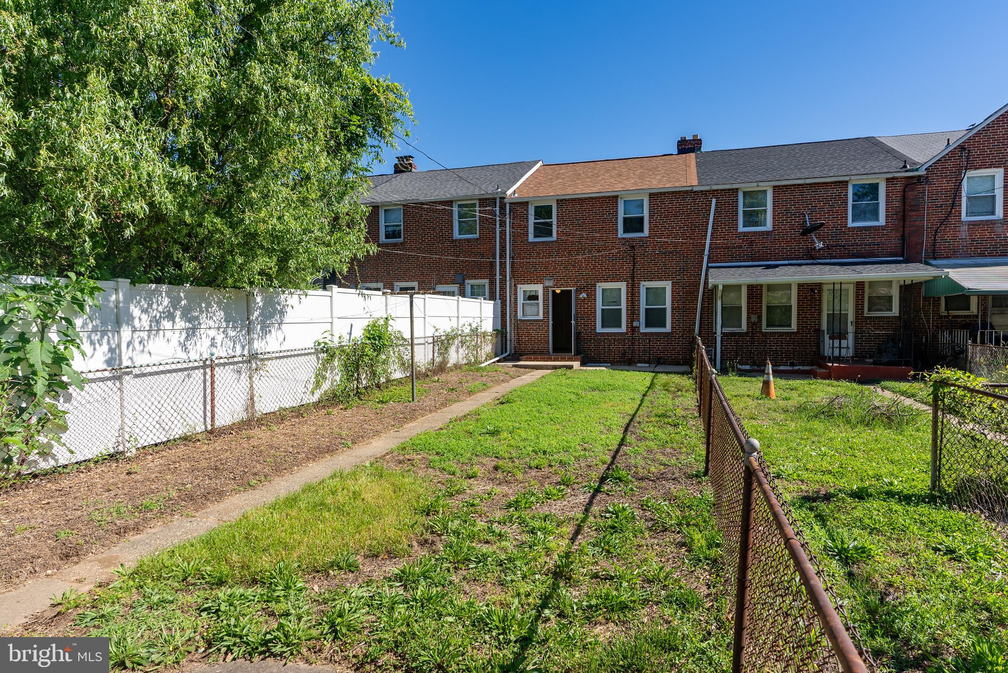 LOCH RAVEN - Residential