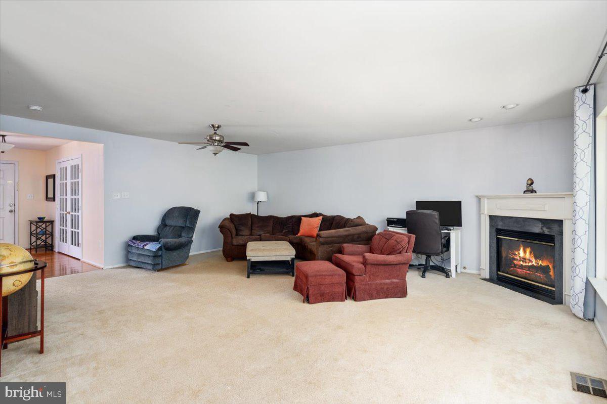 APPLE GROVE - Residential