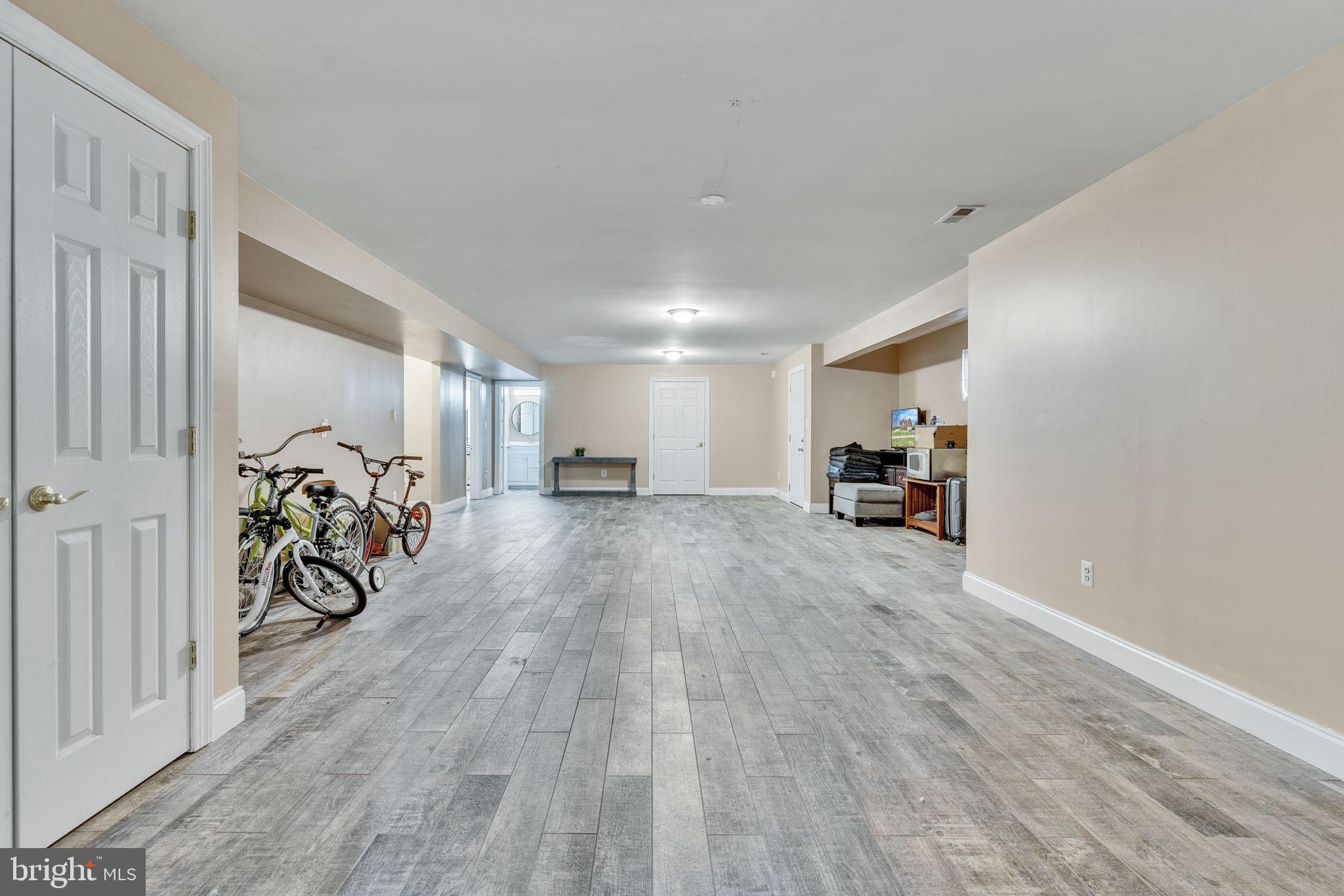 OAK HILL FARM - Residential