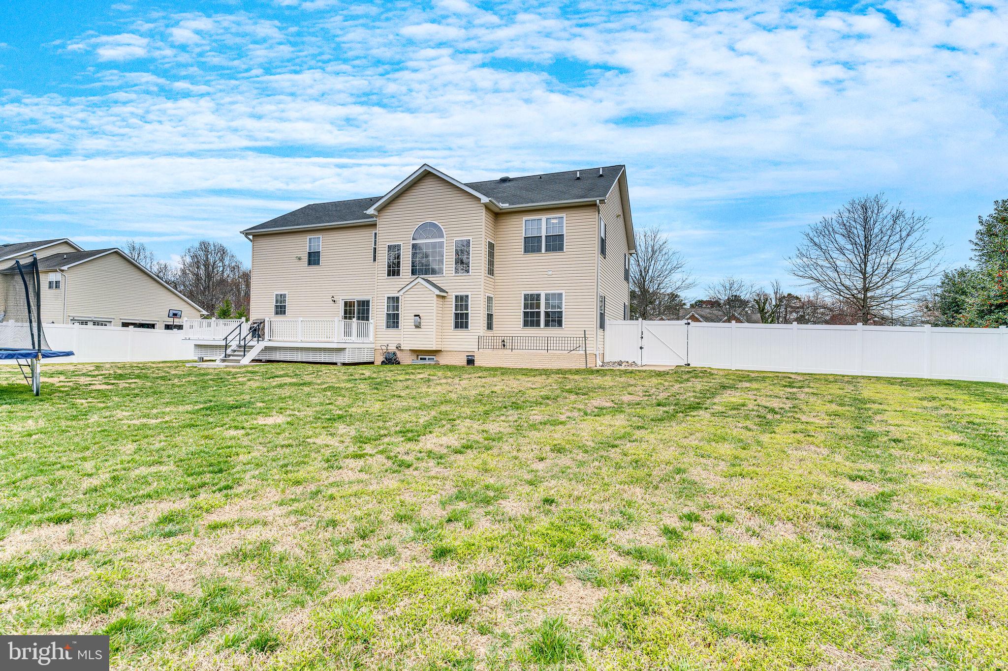 OAK HILL FARM - Residential