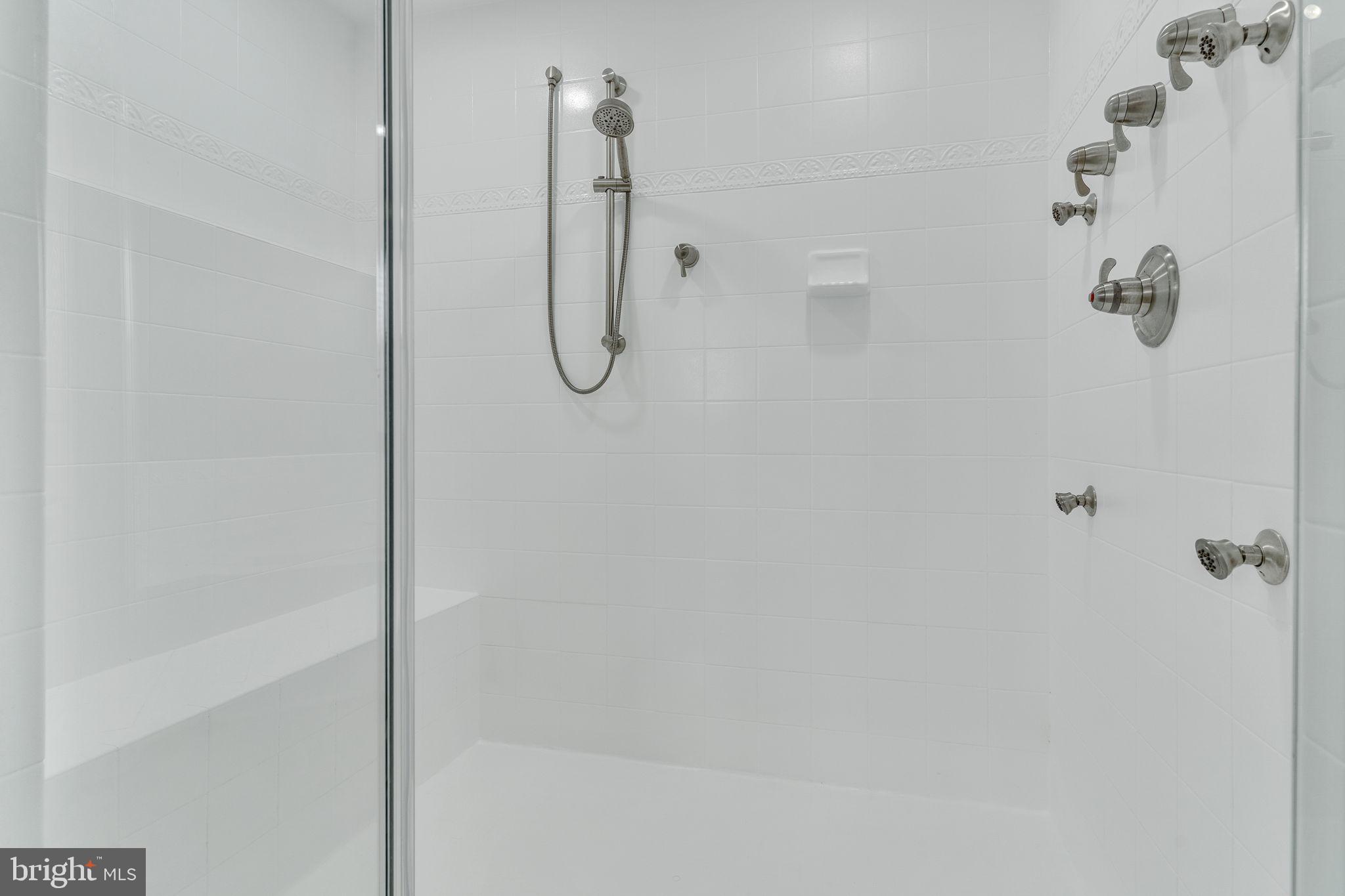 OAK HILL FARM - Residential