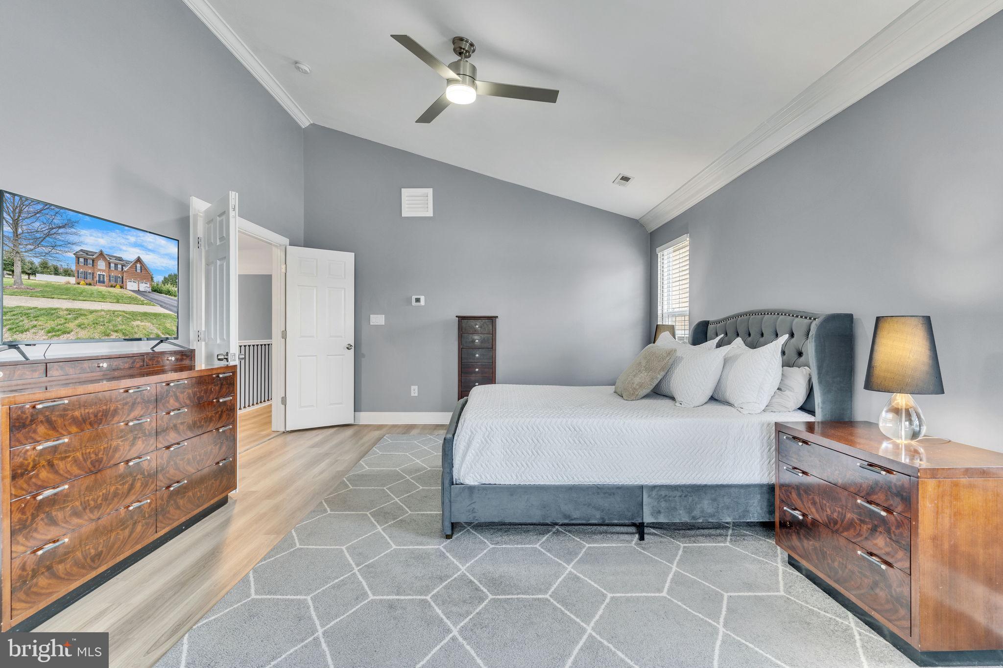 OAK HILL FARM - Residential