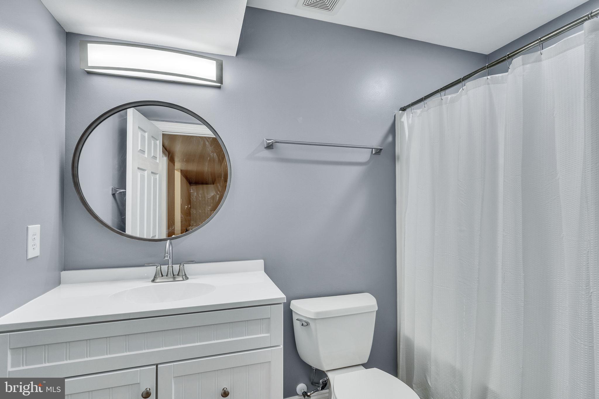 OAK HILL FARM - Residential