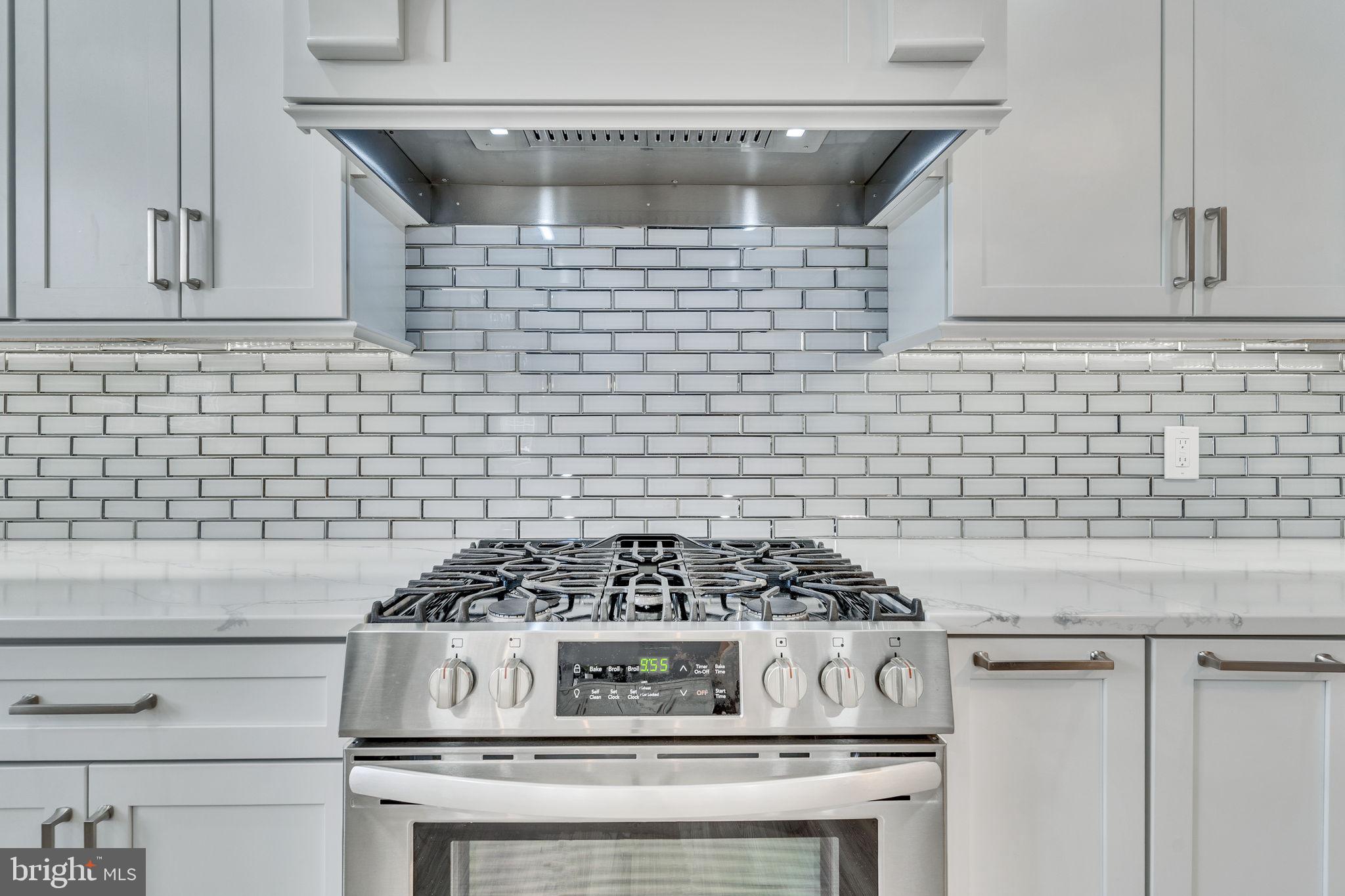 OAK HILL FARM - Residential