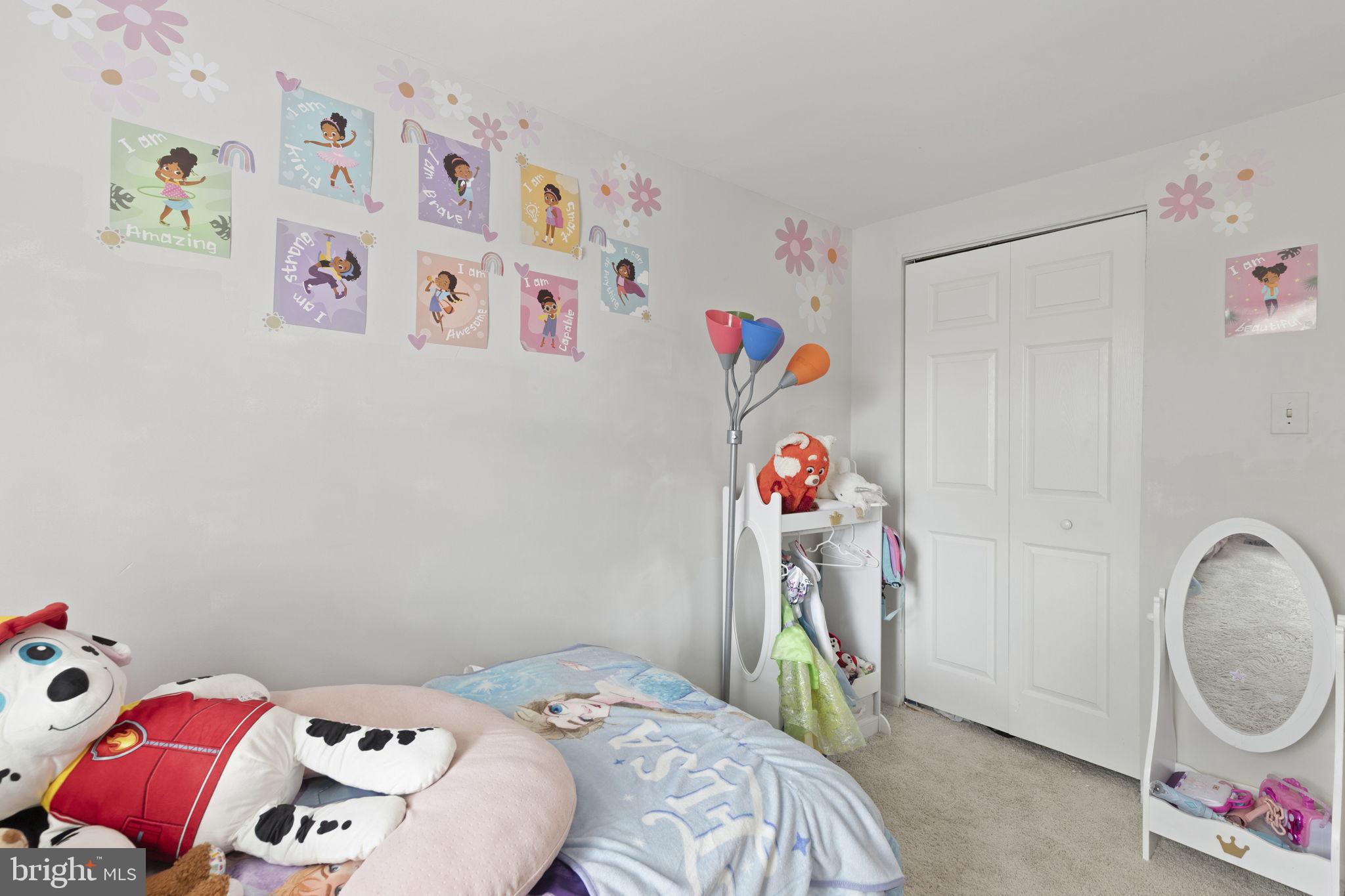 BELMONT - Residential