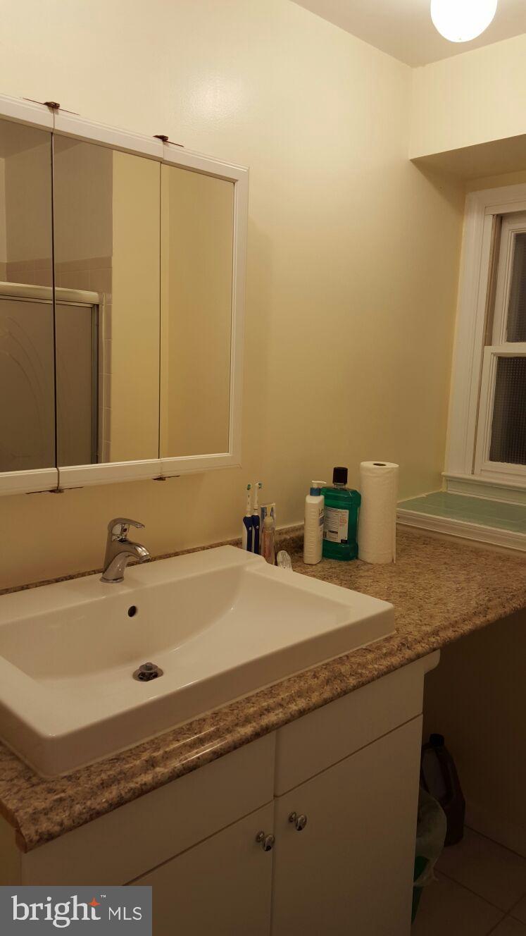 WAKEFIELD CHAPEL WOODS - Residential Lease