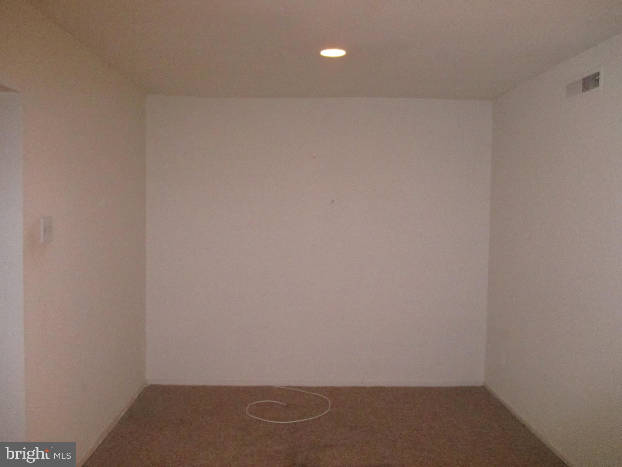 THOMAS CHOICE GARDENS - Residential Lease