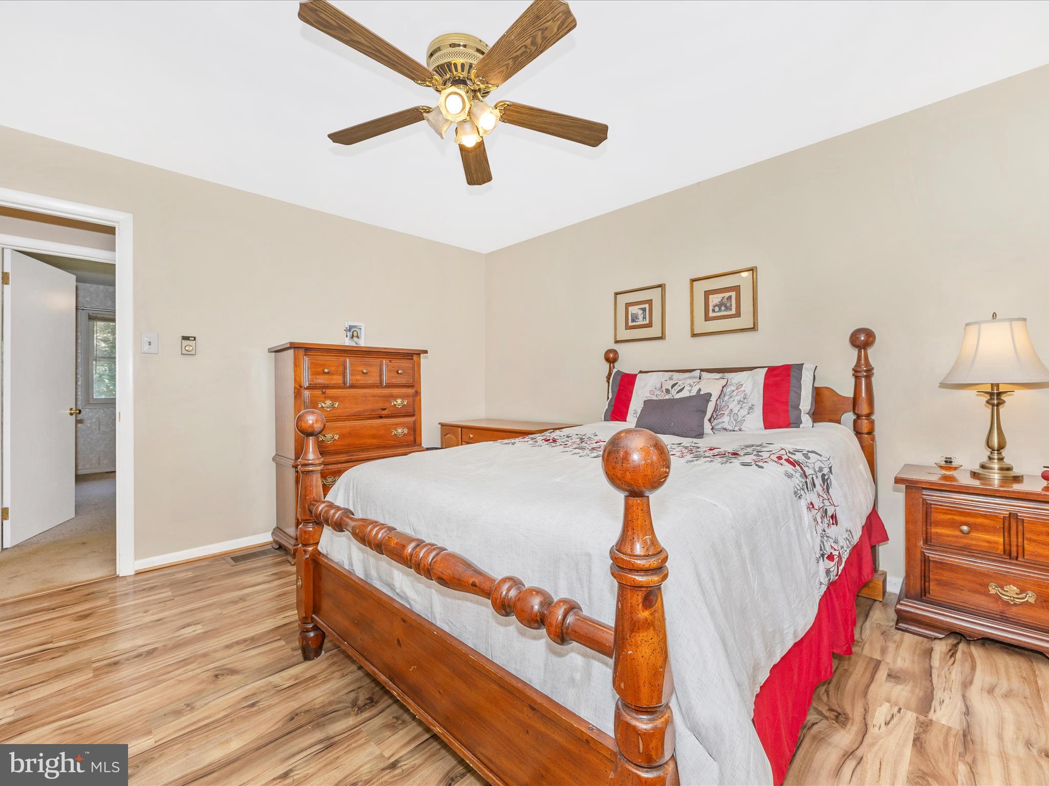 TAMMANY MANOR - Residential