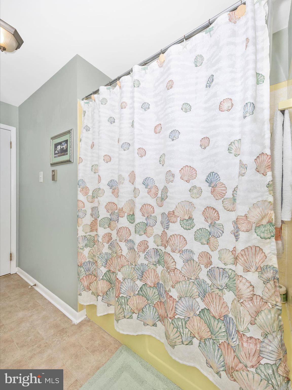 TAMMANY MANOR - Residential