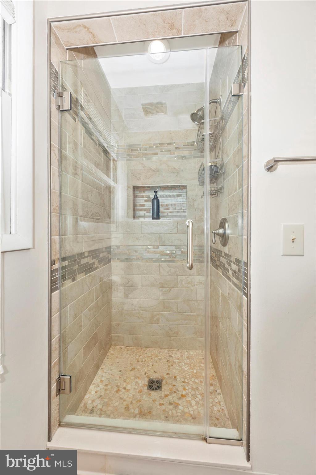 TAMMANY MANOR - Residential