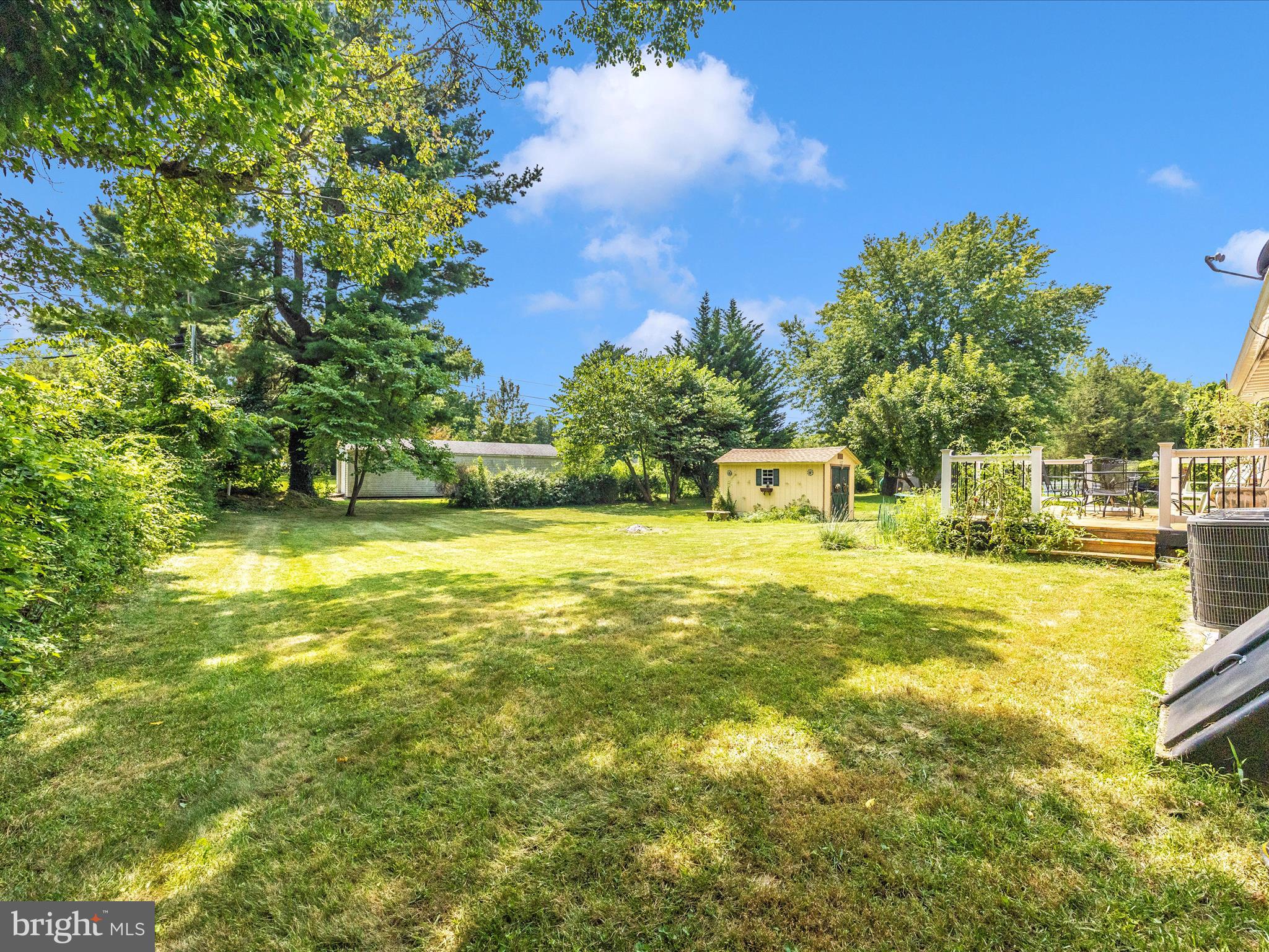 TAMMANY MANOR - Residential