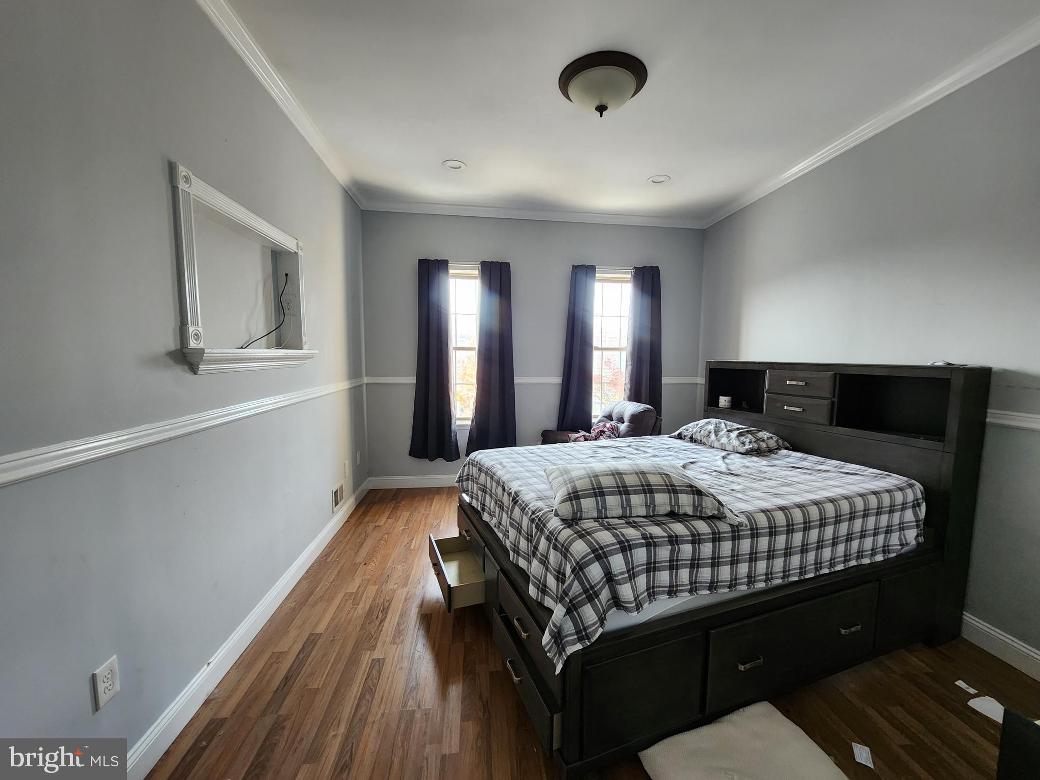 BALTIMORE HIGHLANDS - Residential